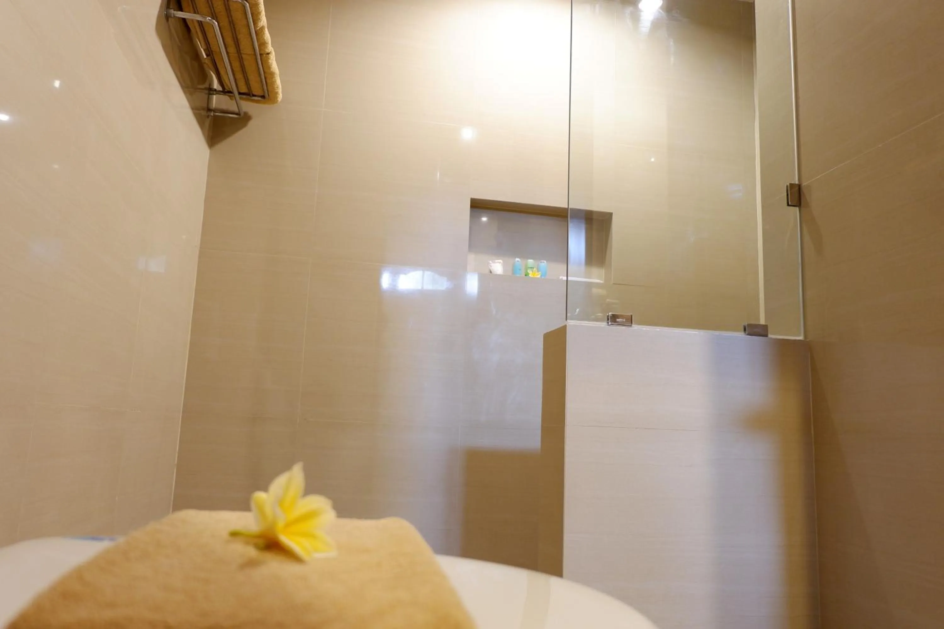 Bathroom in Seminyak Paradiso Hotel