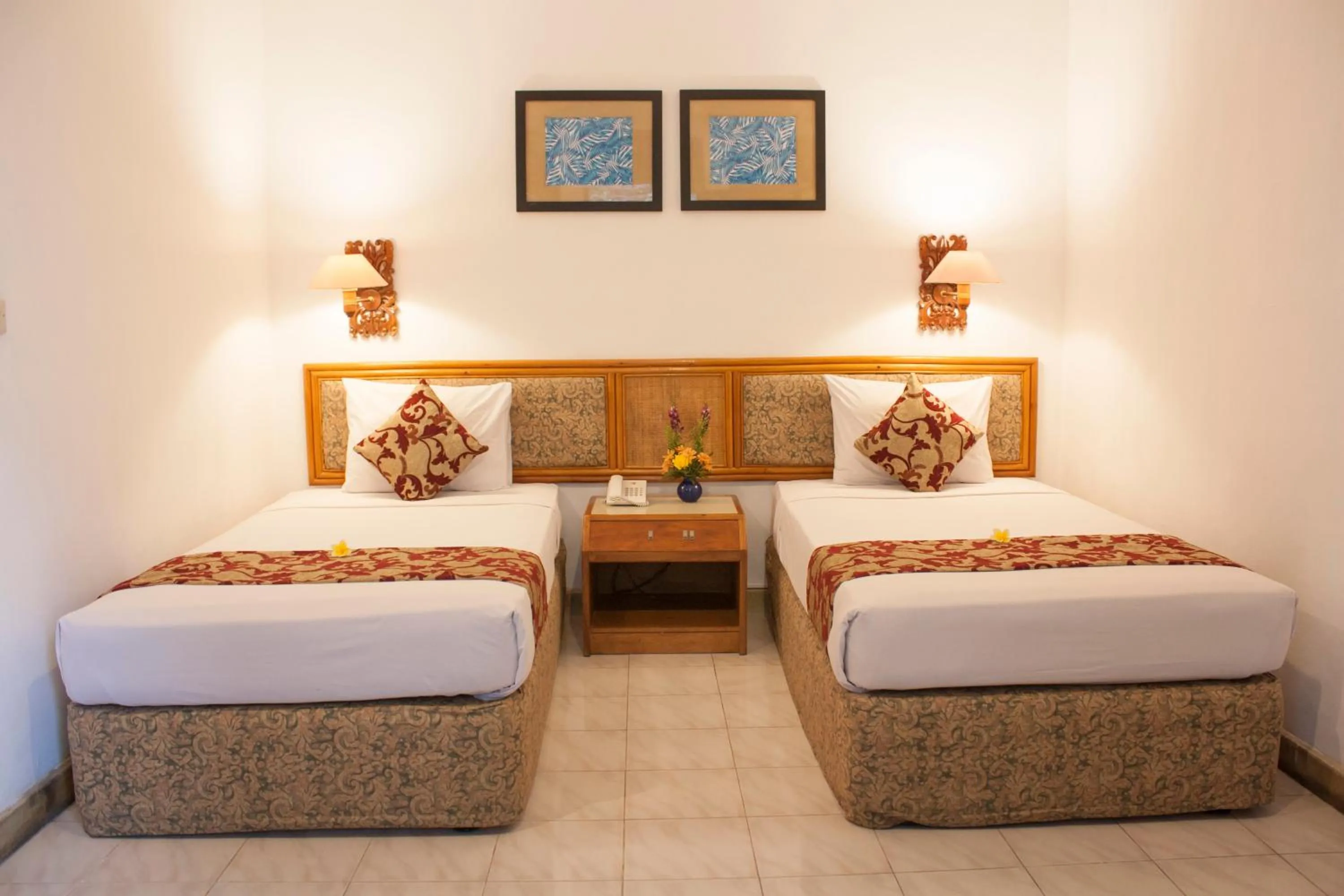 Bed in Seminyak Paradiso Hotel