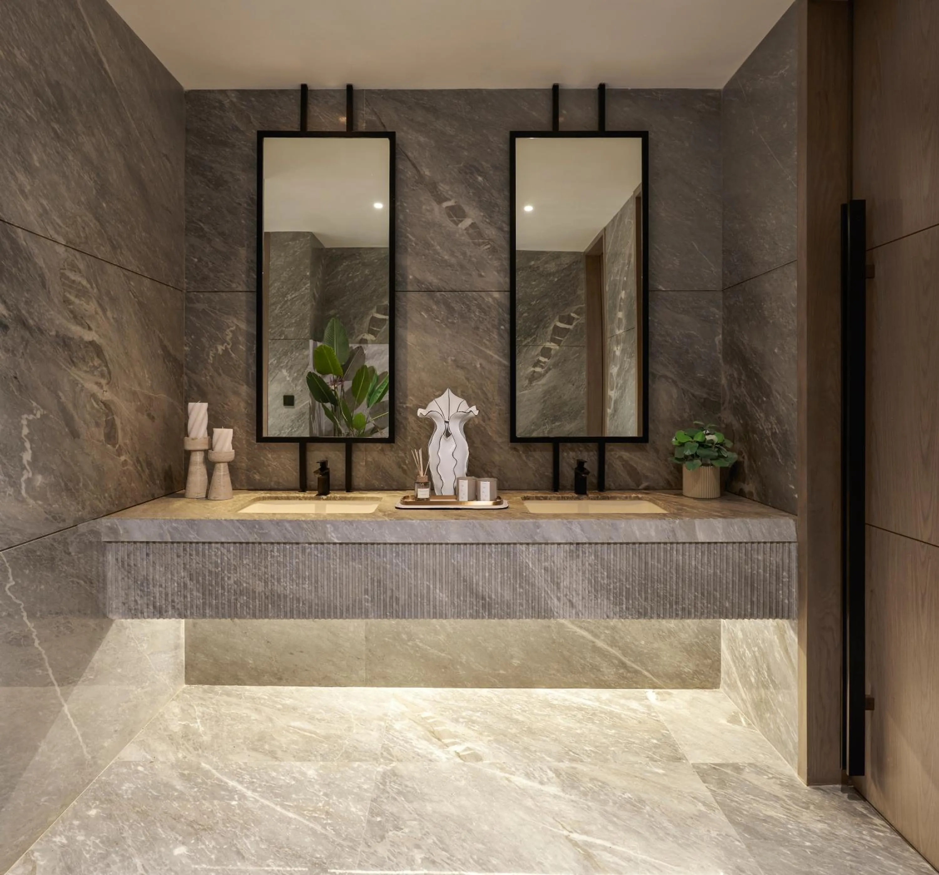 Bathroom in Astoria Hotel