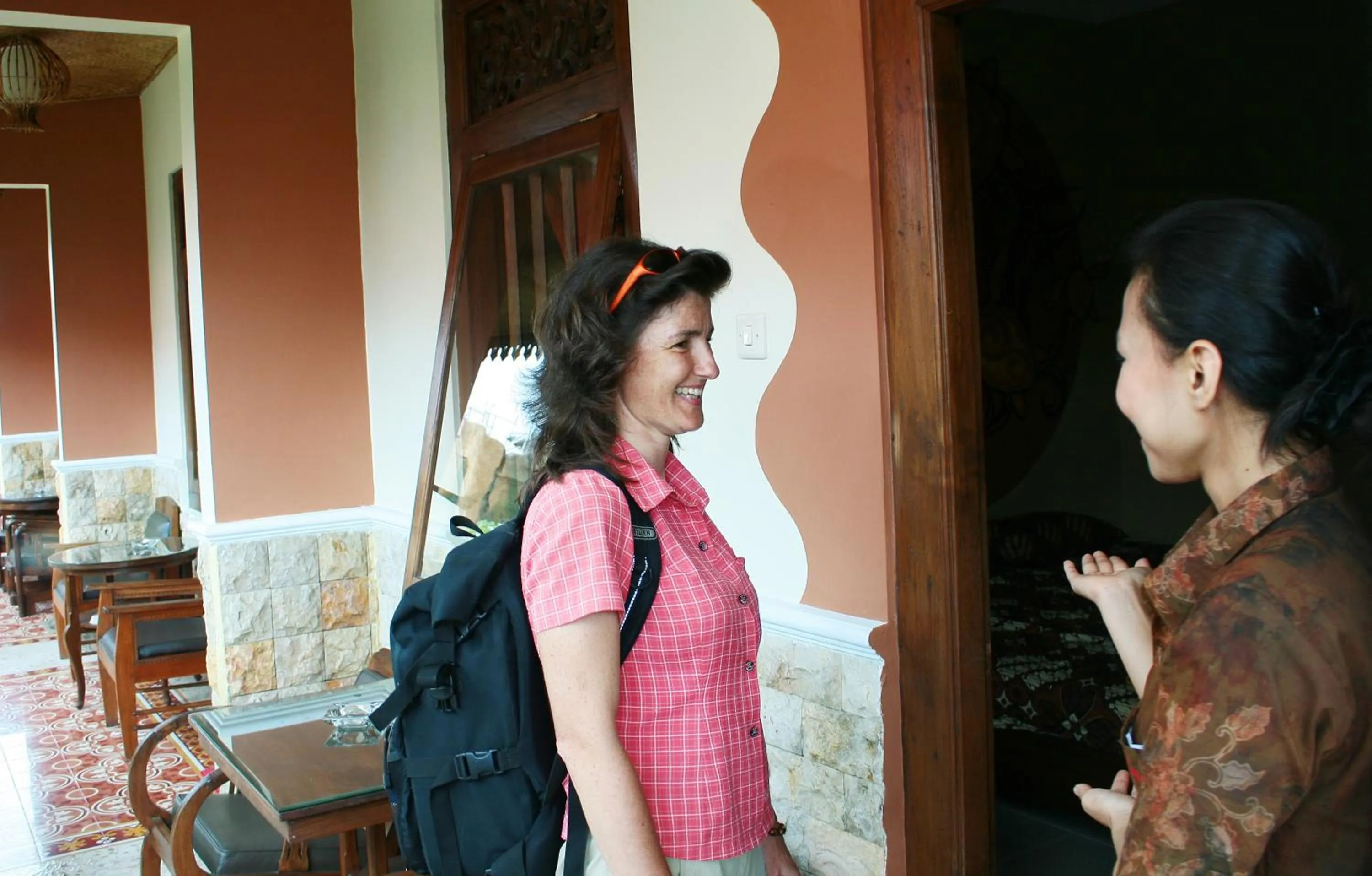 Staff in Hotel 1001 Malam