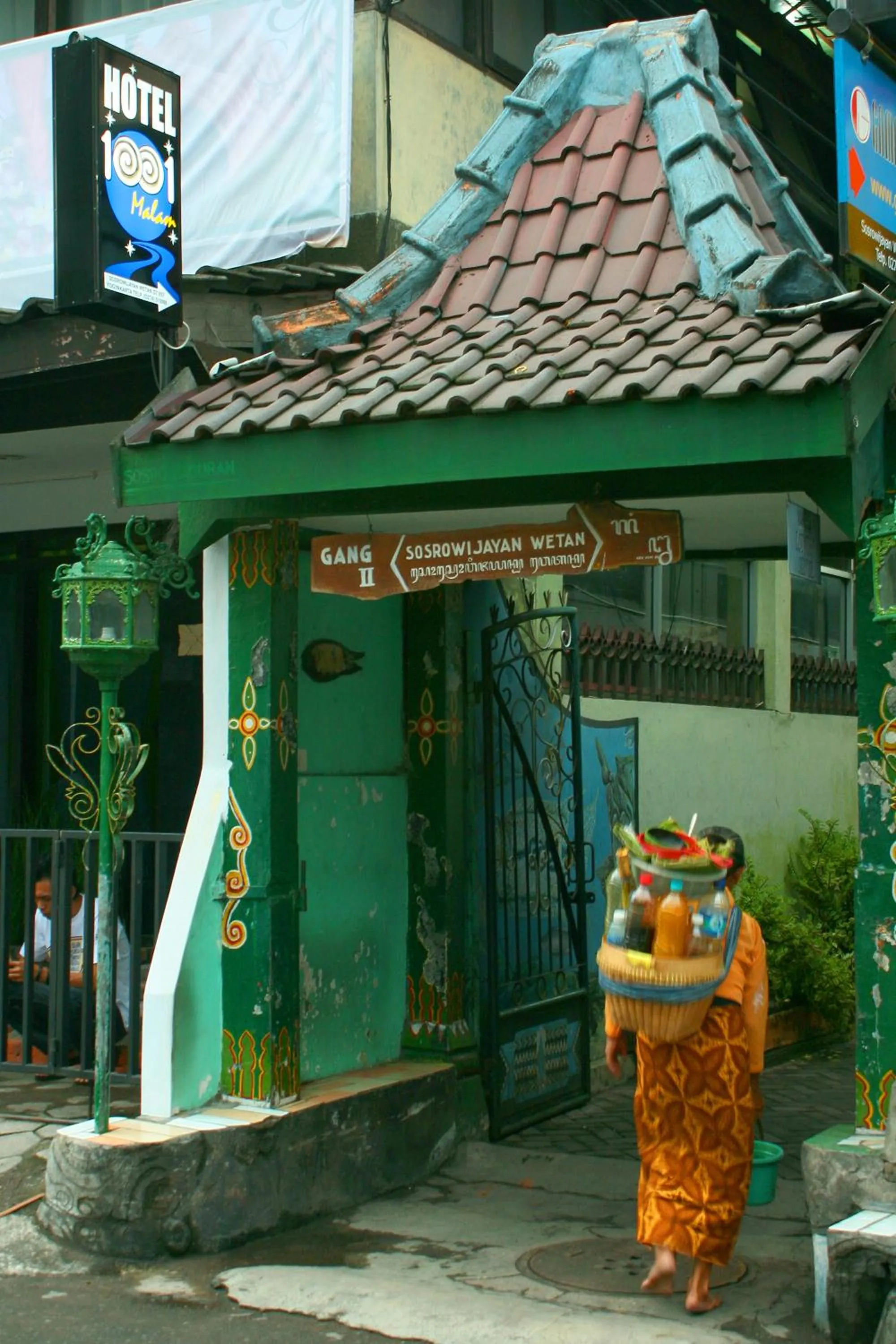 Property logo or sign in Hotel 1001 Malam