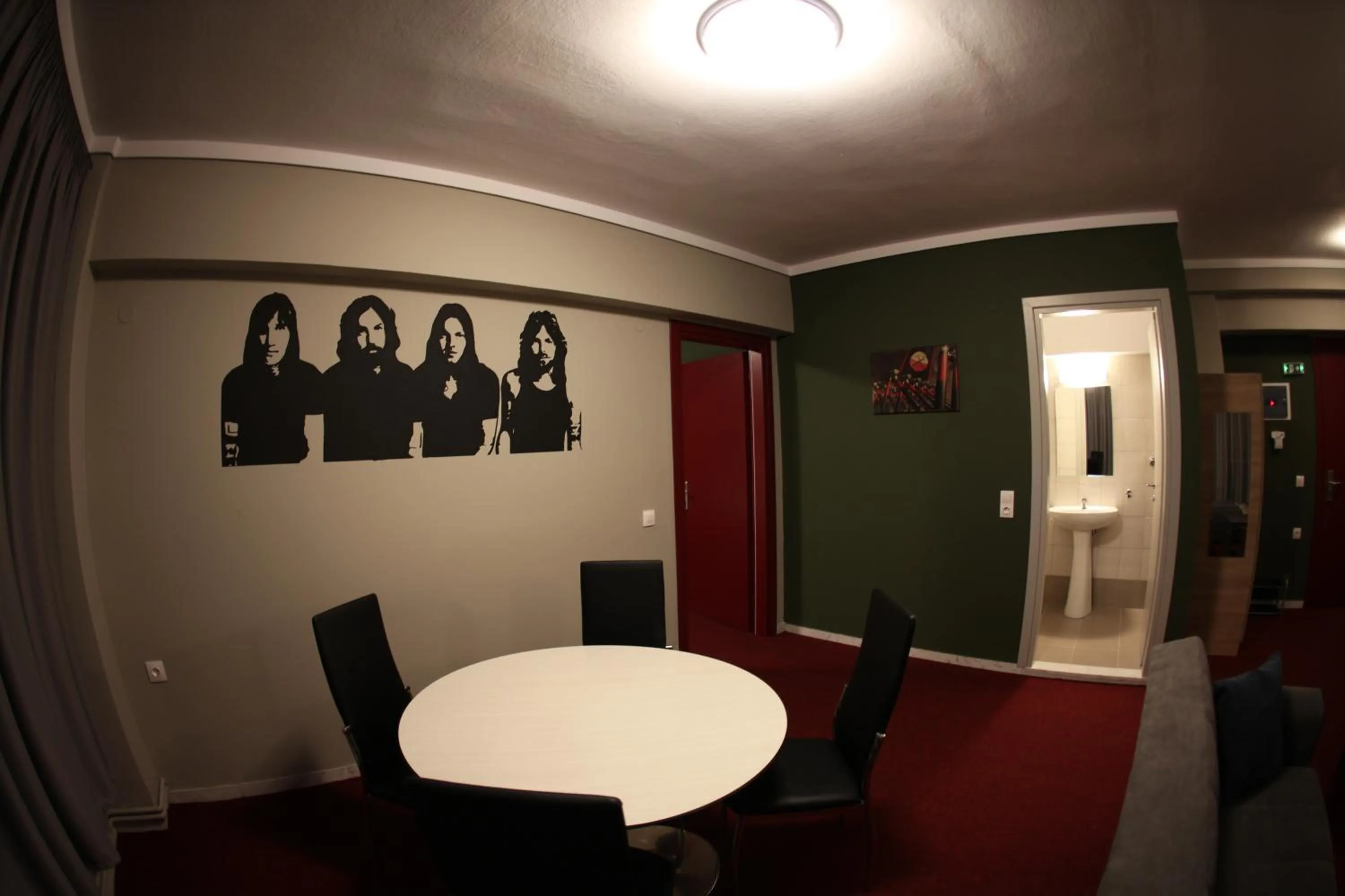 Living room in Stay Hybrid Youth Hostel