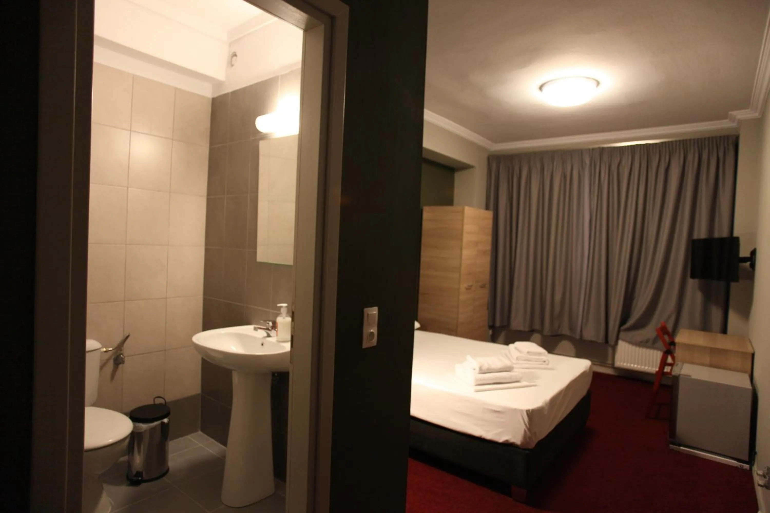 Bed in Stay Hybrid Youth Hostel