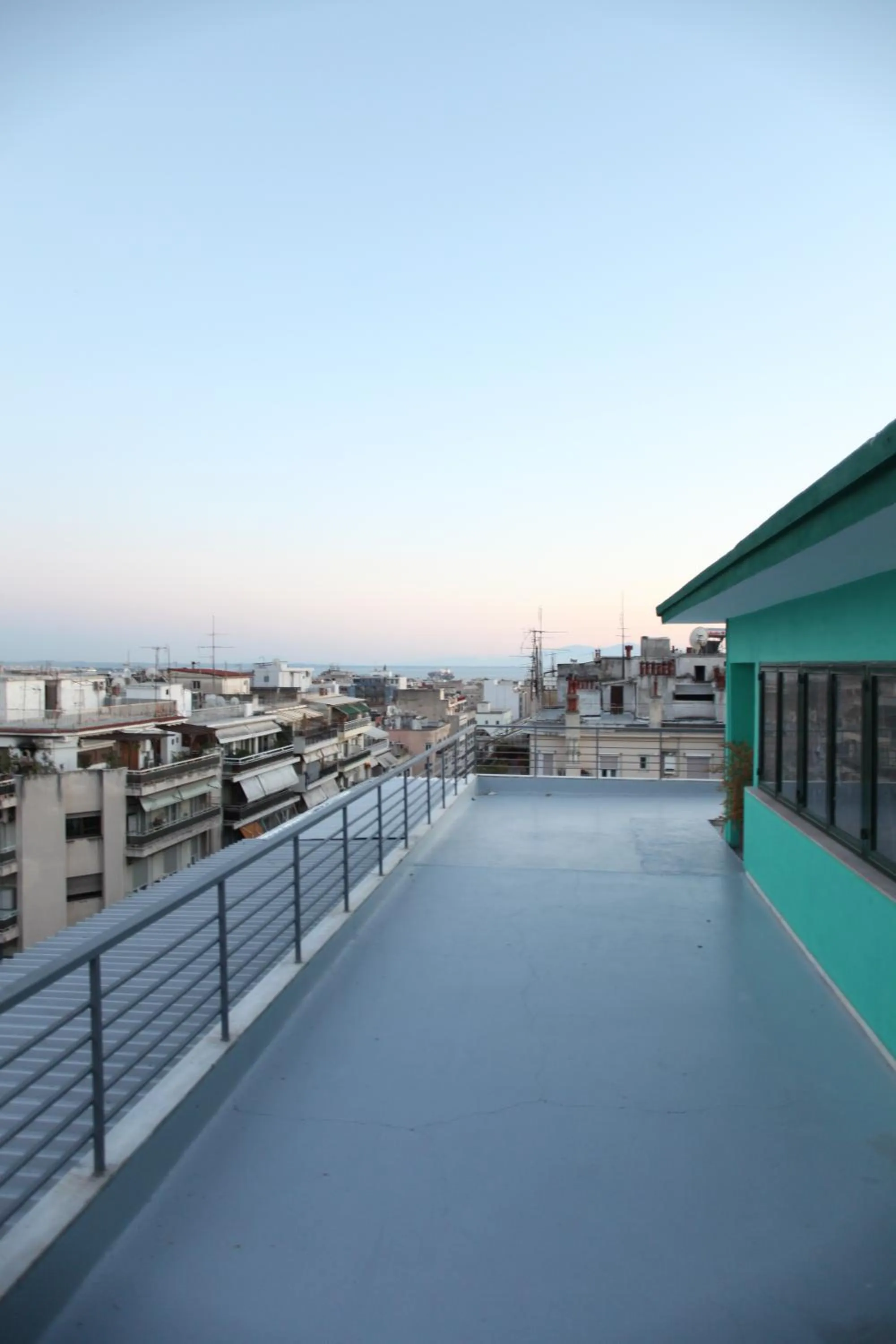 Day in Stay Hybrid Youth Hostel