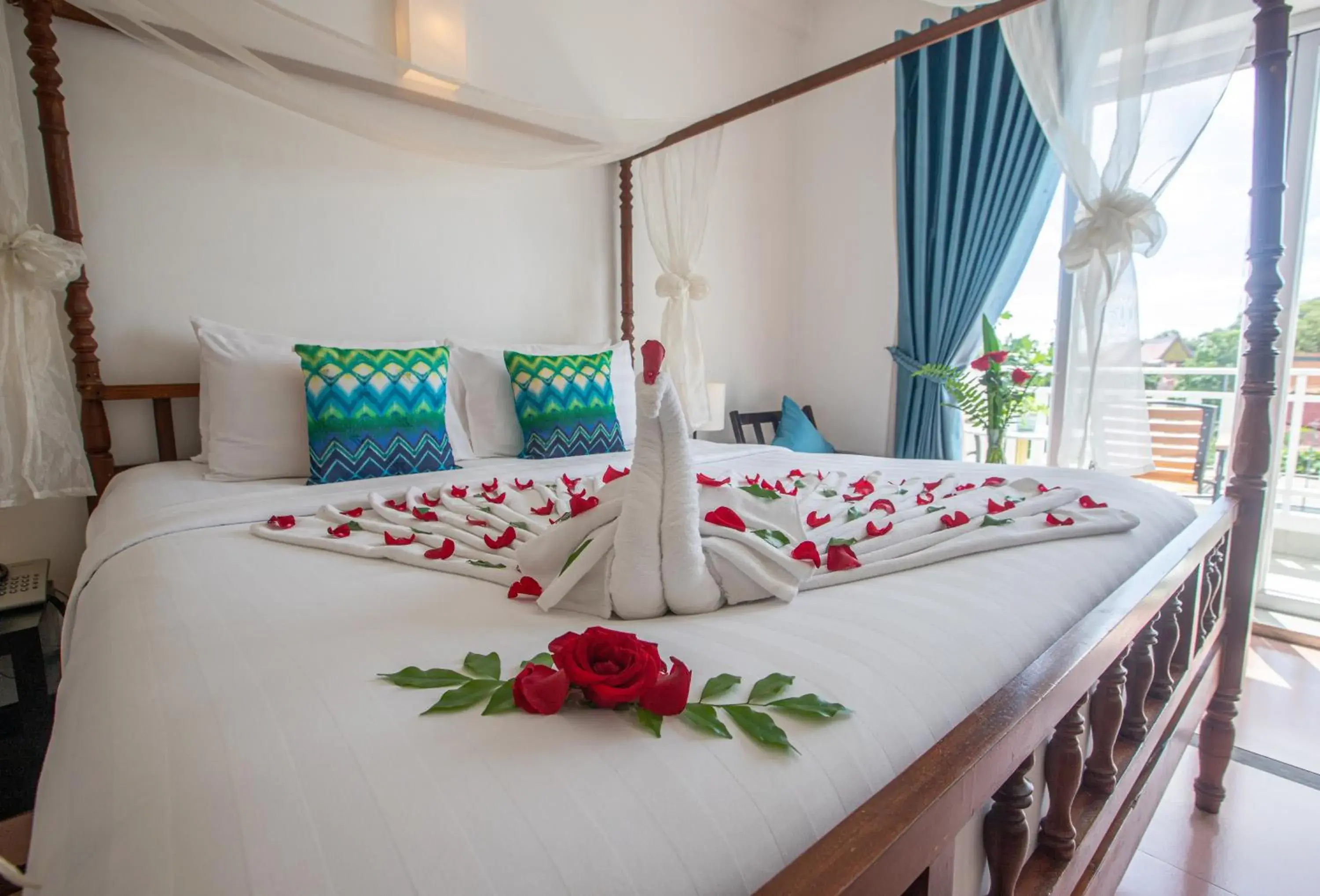 Junior Suite Pool View in Amber Angkor Villa Hotel & Spa Junior Suite Pool View in Amber Angkor Villa Hotel & Spa