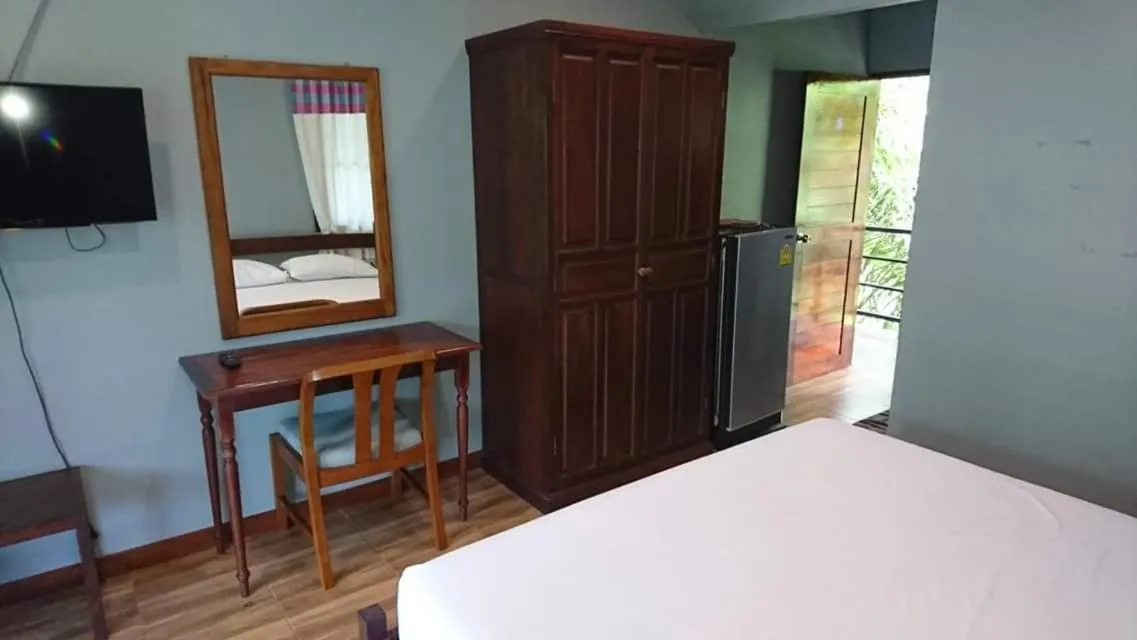 Bed in Water's House