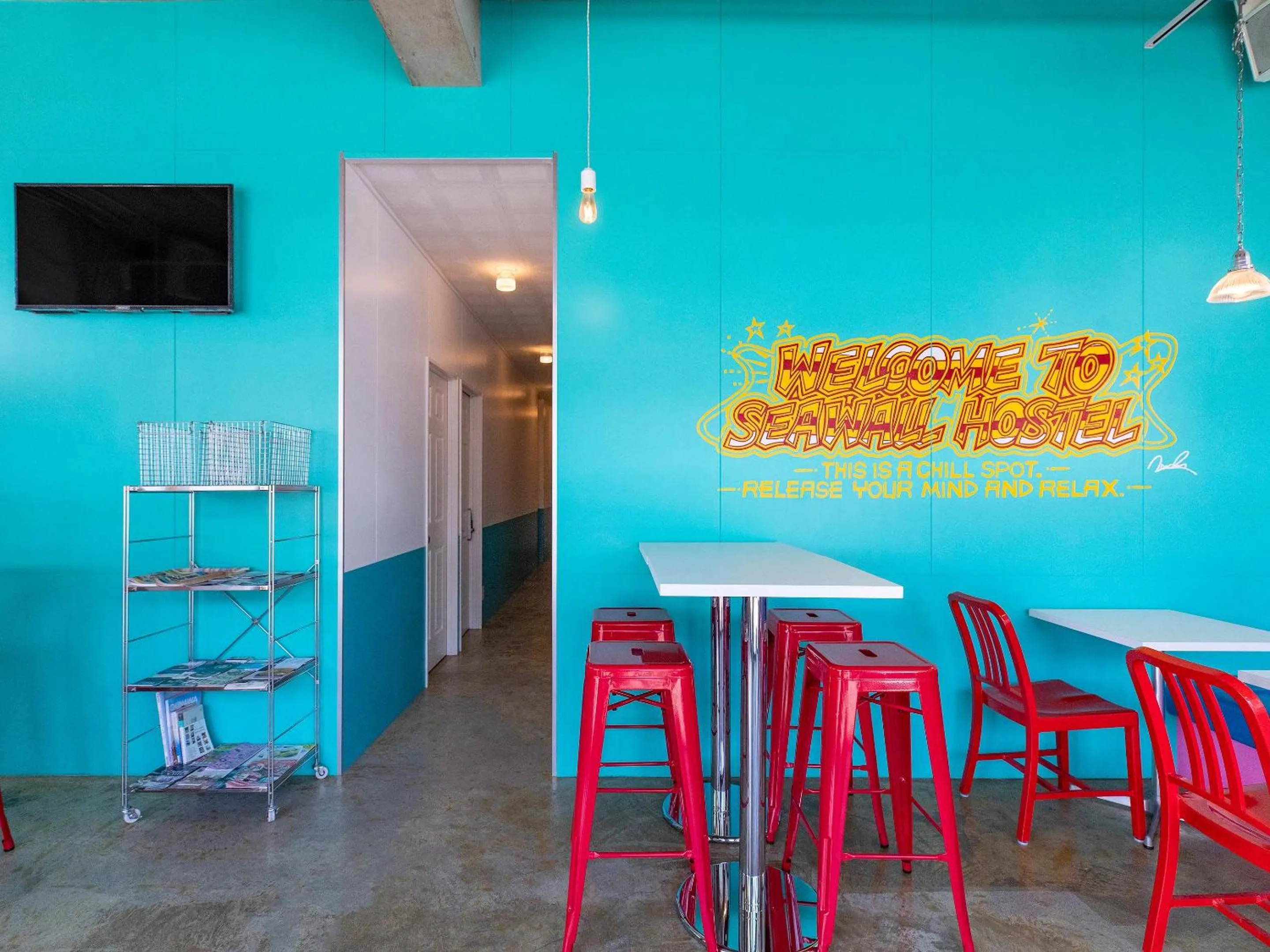 Lounge or bar in Seawall Hostel