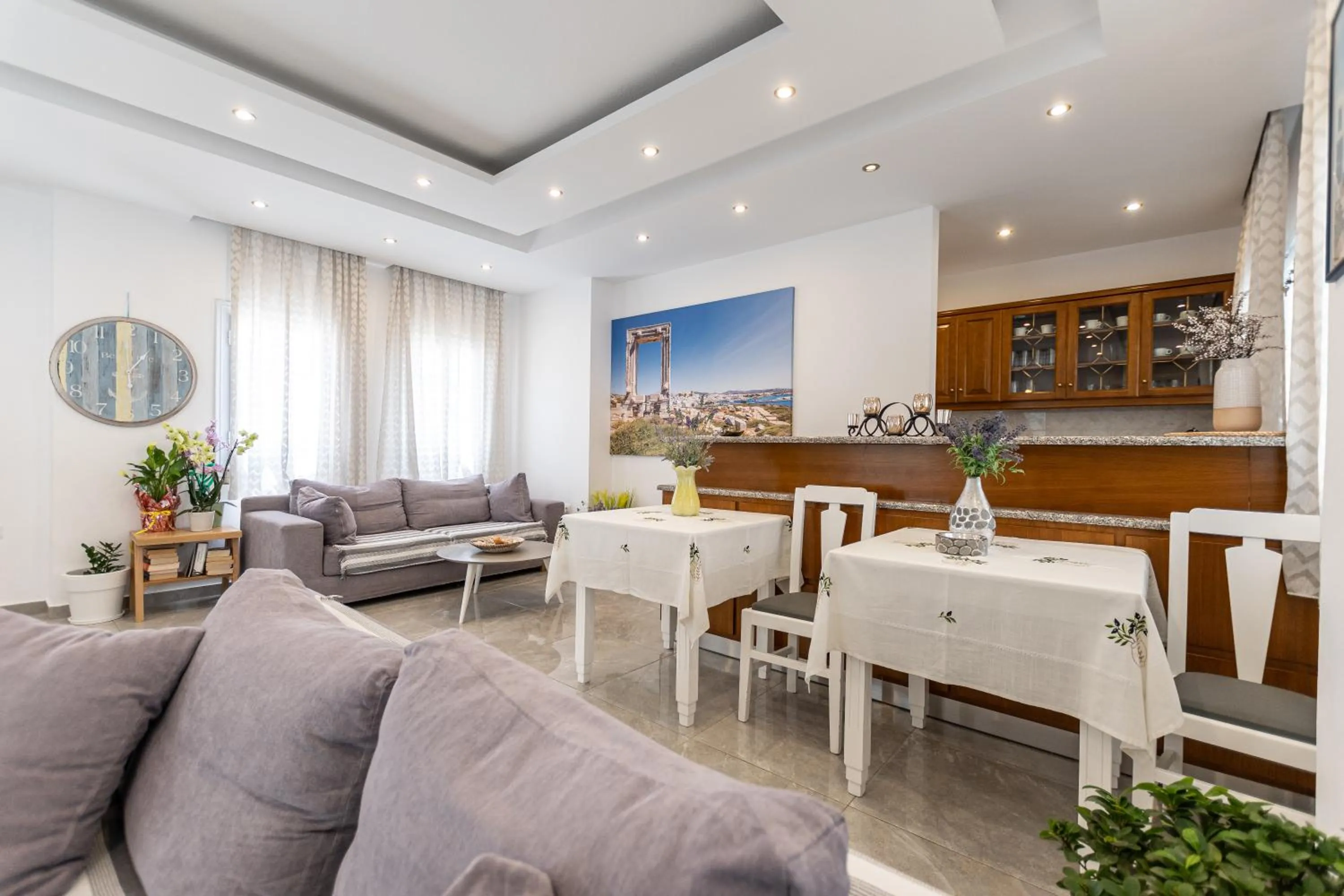 Living room in Sun Beach Hotel