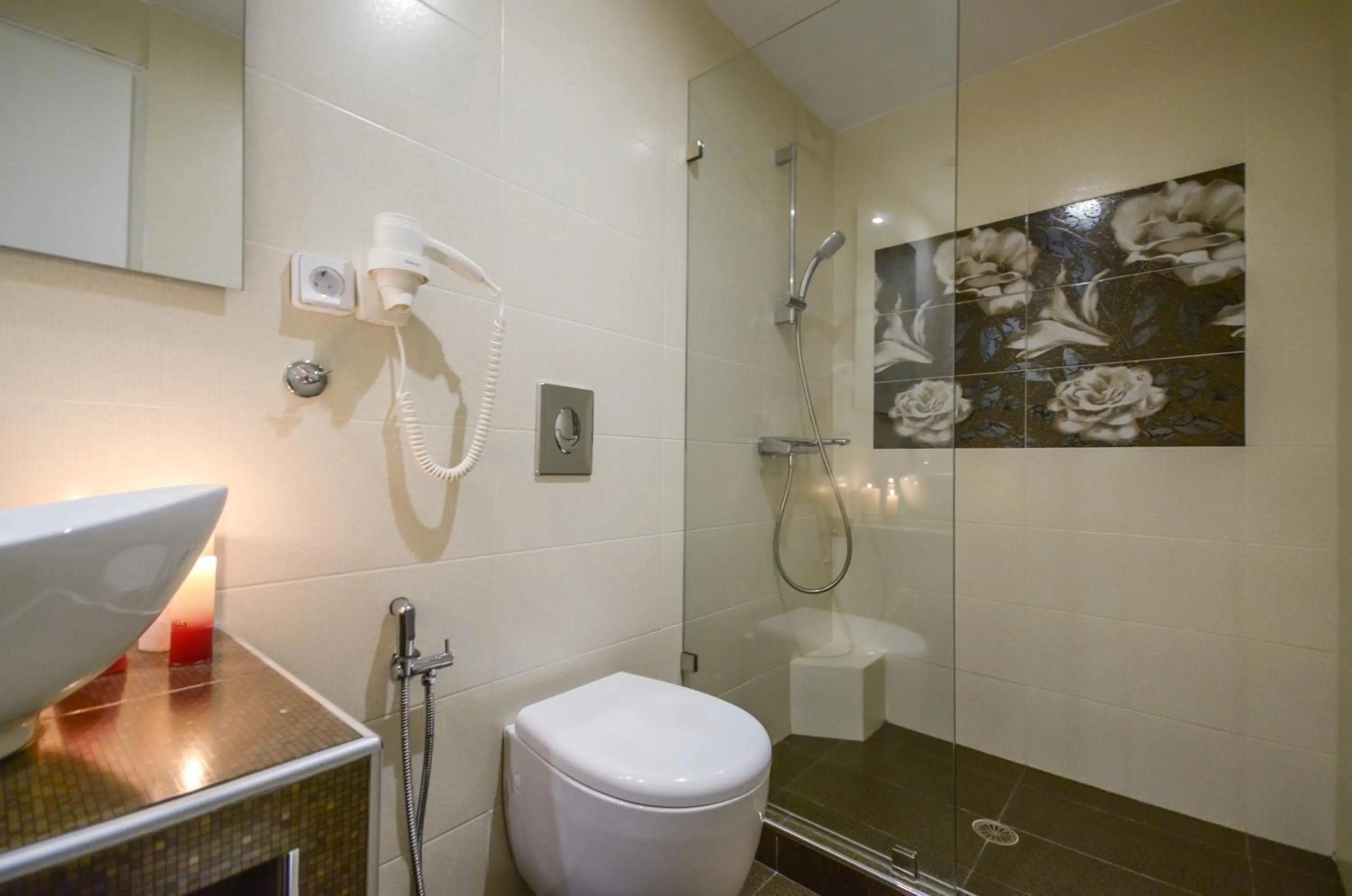 Shower in Sun Beach Hotel