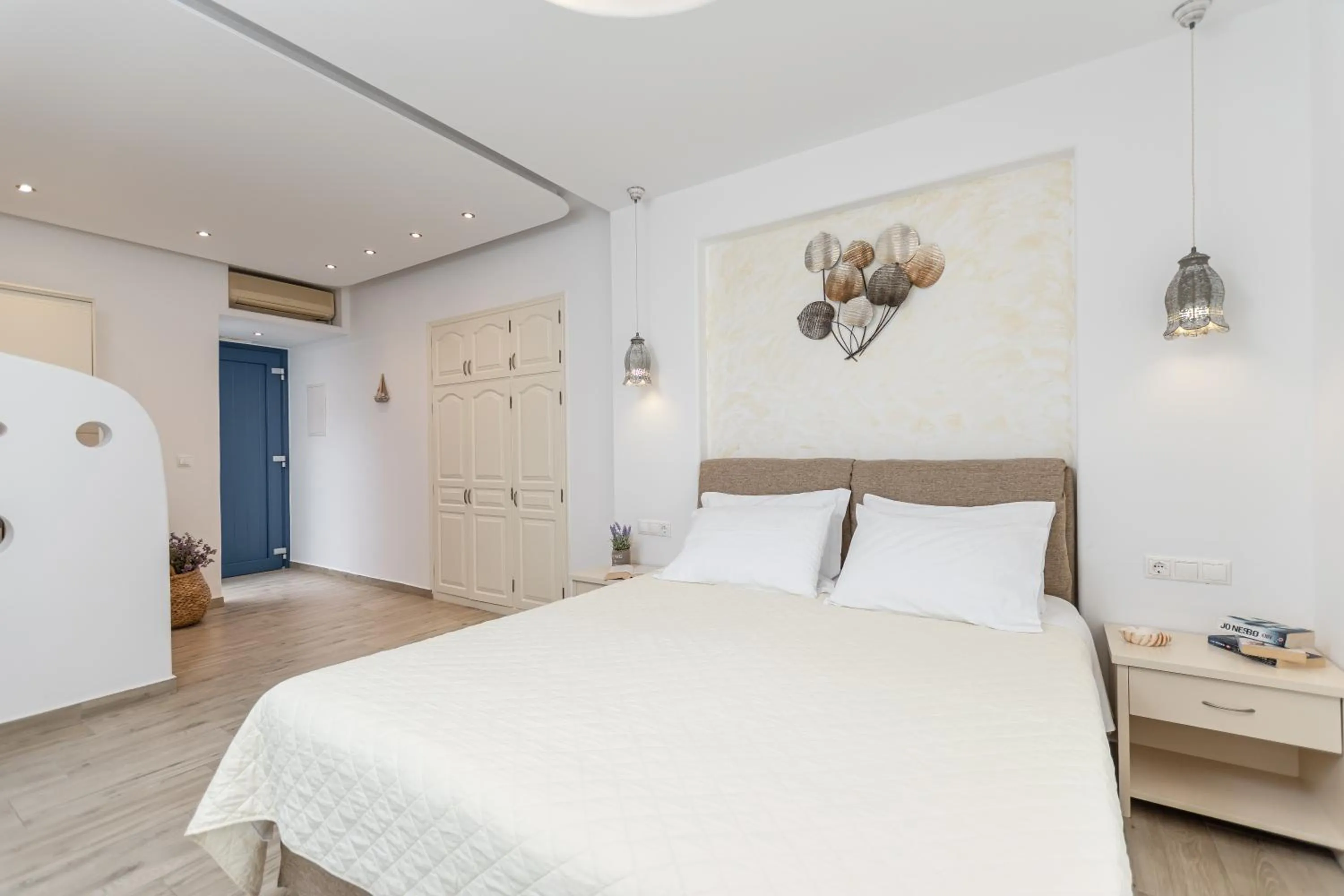 Bed in Sun Beach Hotel