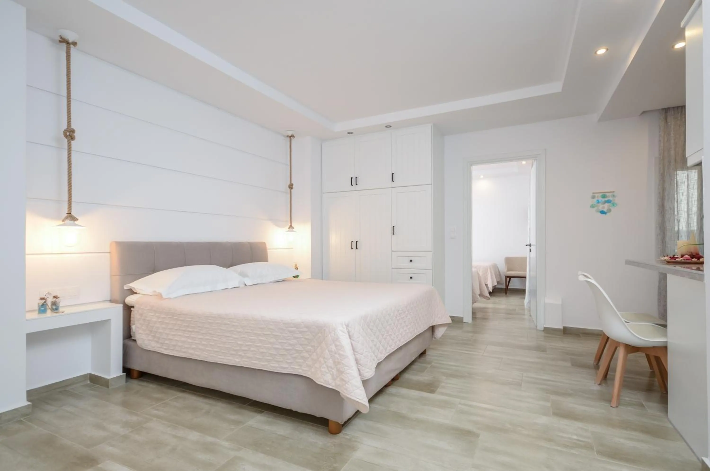 Bedroom, Bed in Sun Beach Hotel