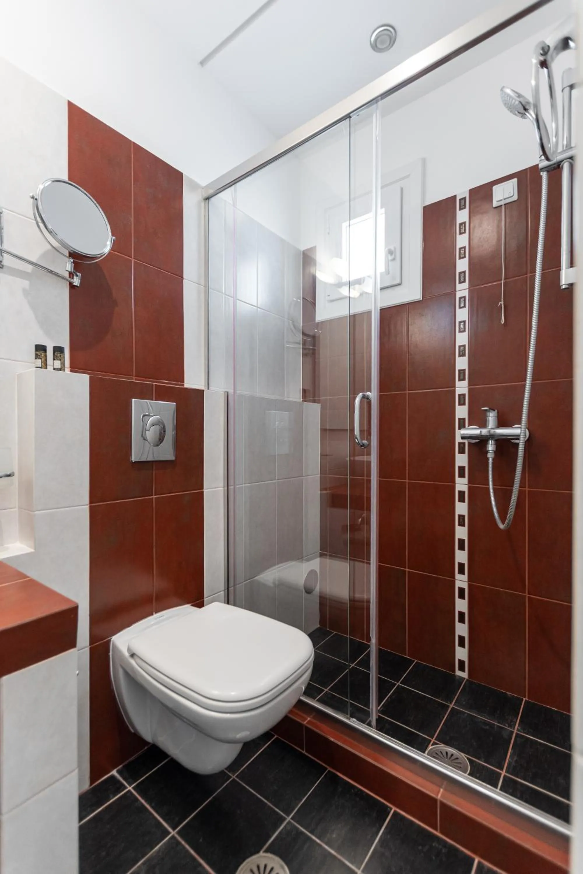 Shower in Sun Beach Hotel