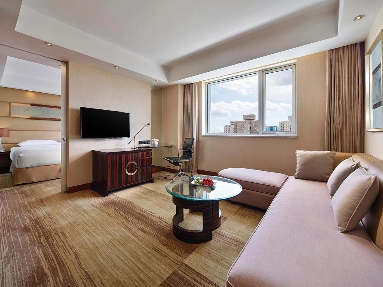 Photo of the whole room, Bed in Gehua New Century Hotel Beijing