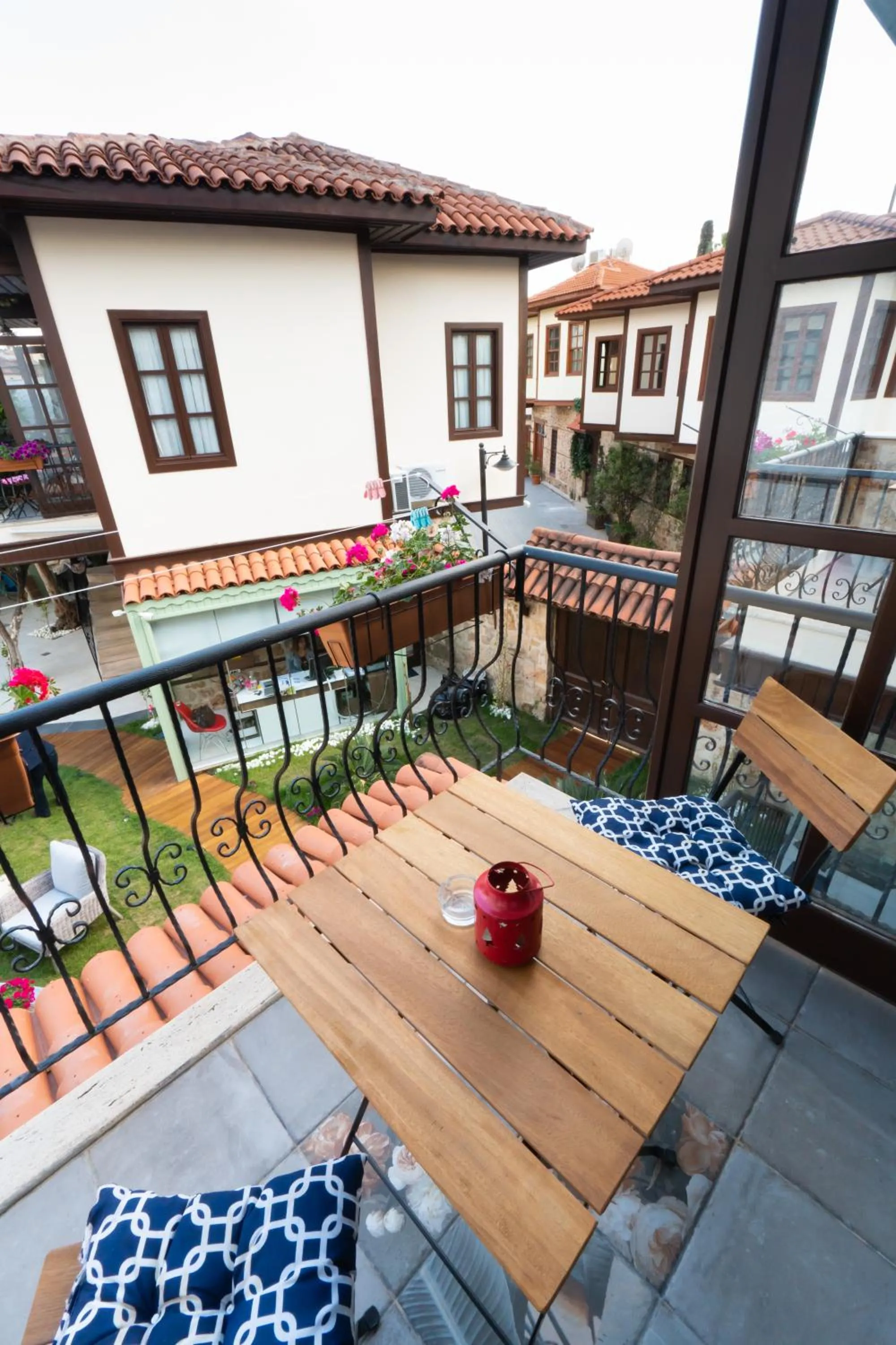 Garden view in The Suite Apart Hotel