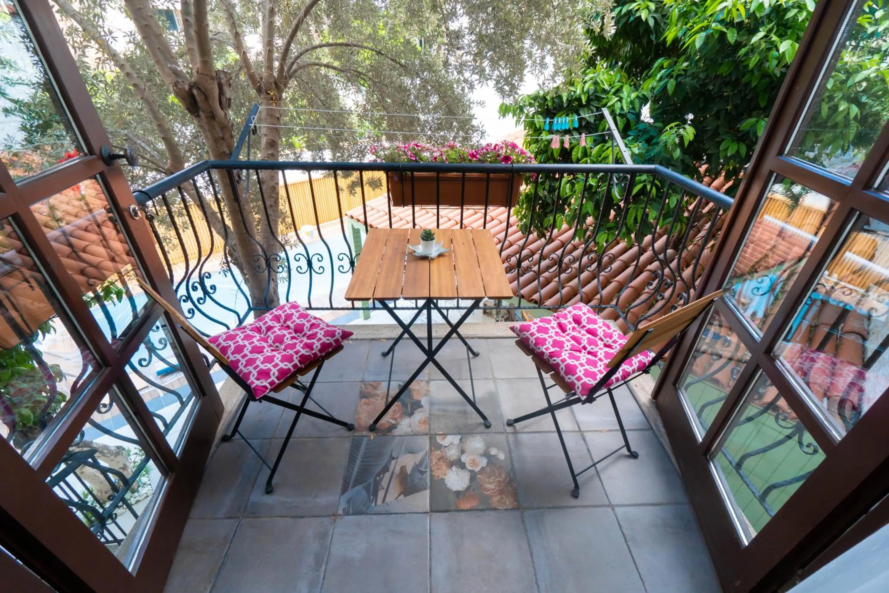 Garden view in The Suite Apart Hotel