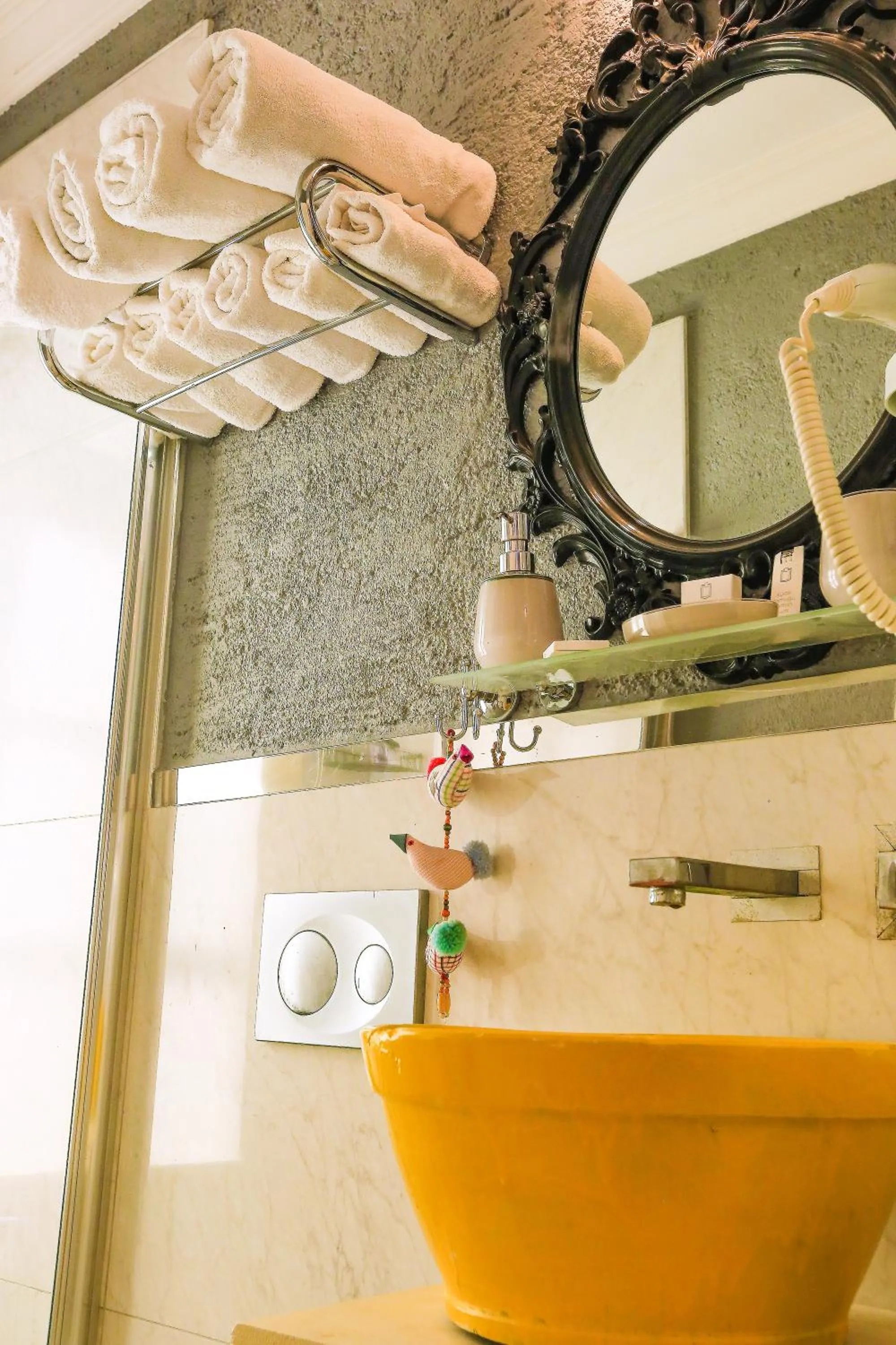 Bathroom in The Suite Apart Hotel