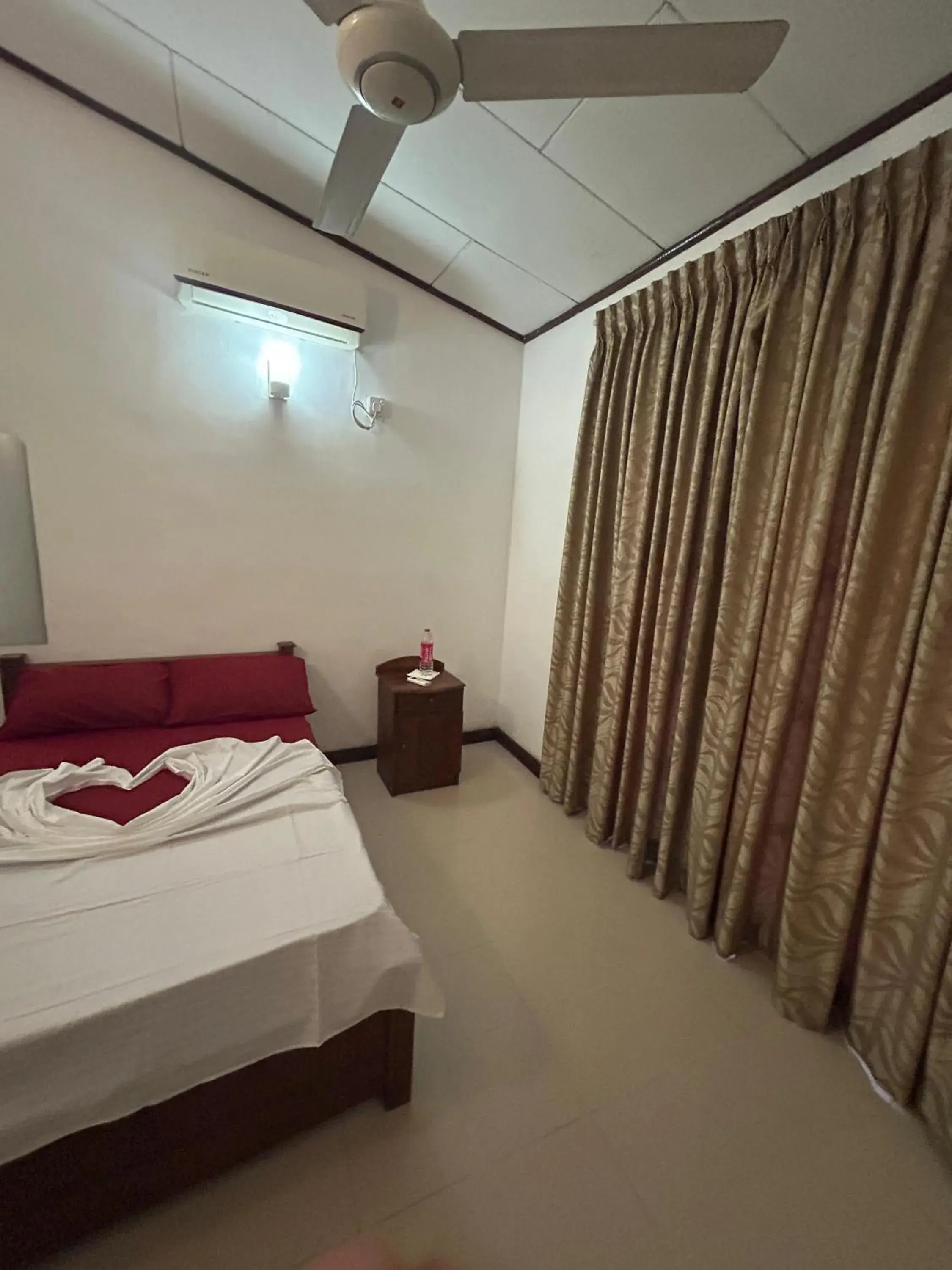 Deluxe Double Room with Balcony - single occupancy in Himo Guest Inn Deluxe Double Room with Balcony - single occupancy in Himo Guest Inn