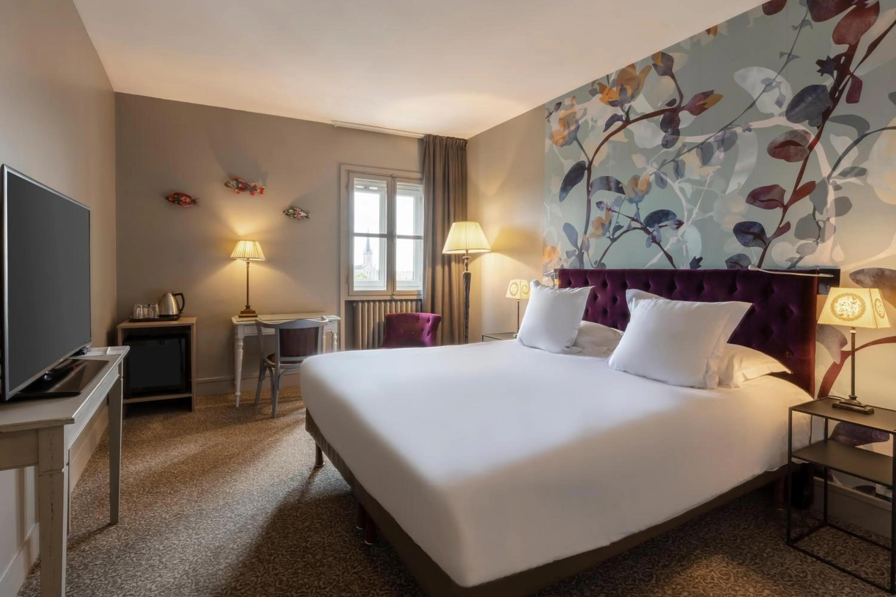 Bedroom, Bed in Best Western Plus d'Europe et d'Angleterre