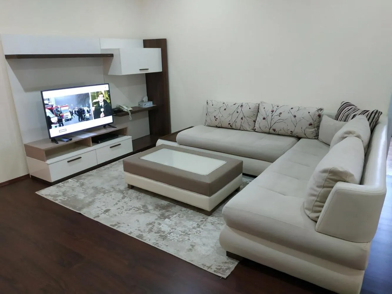 Photo of the whole room in City Mansion ApartHotel