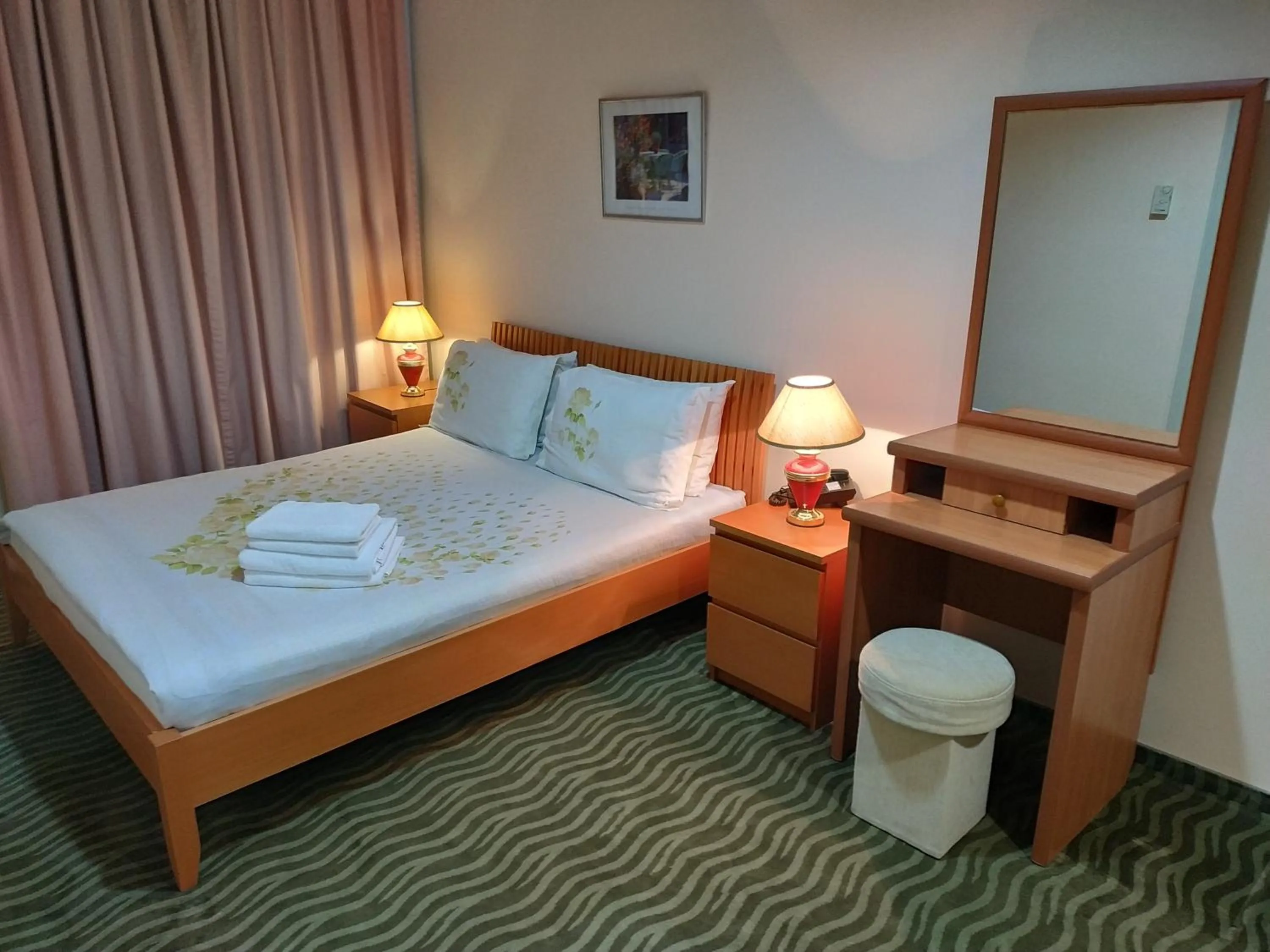 Bedroom, Bed in City Mansion ApartHotel