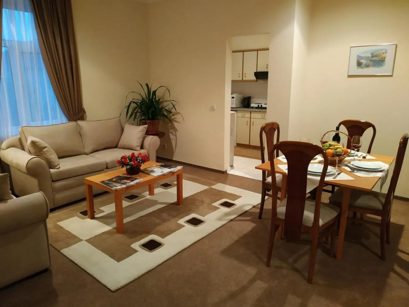 Living room in City Mansion ApartHotel