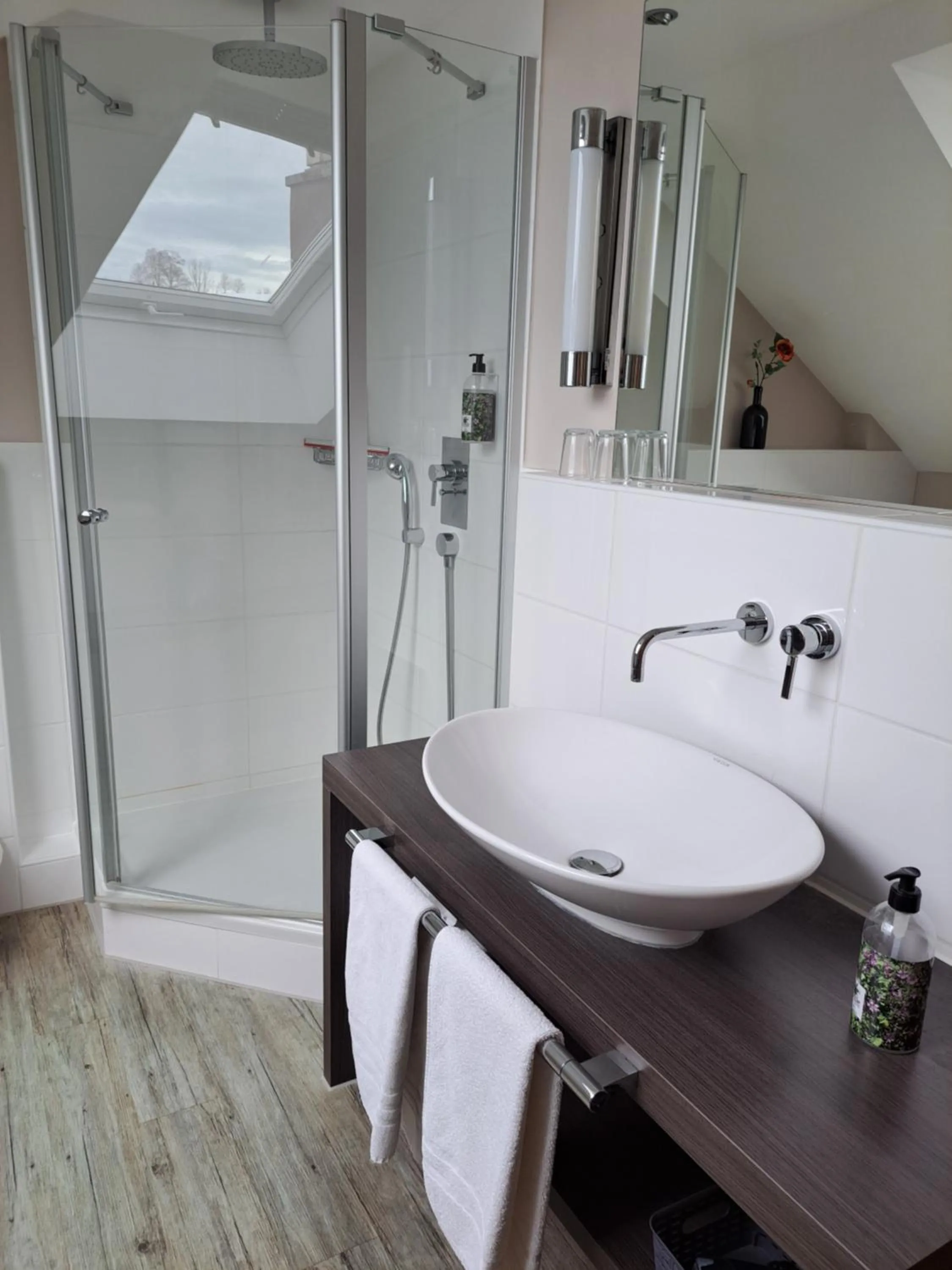 Bathroom in Landgasthof Rössle - Beim Kräuterwirt