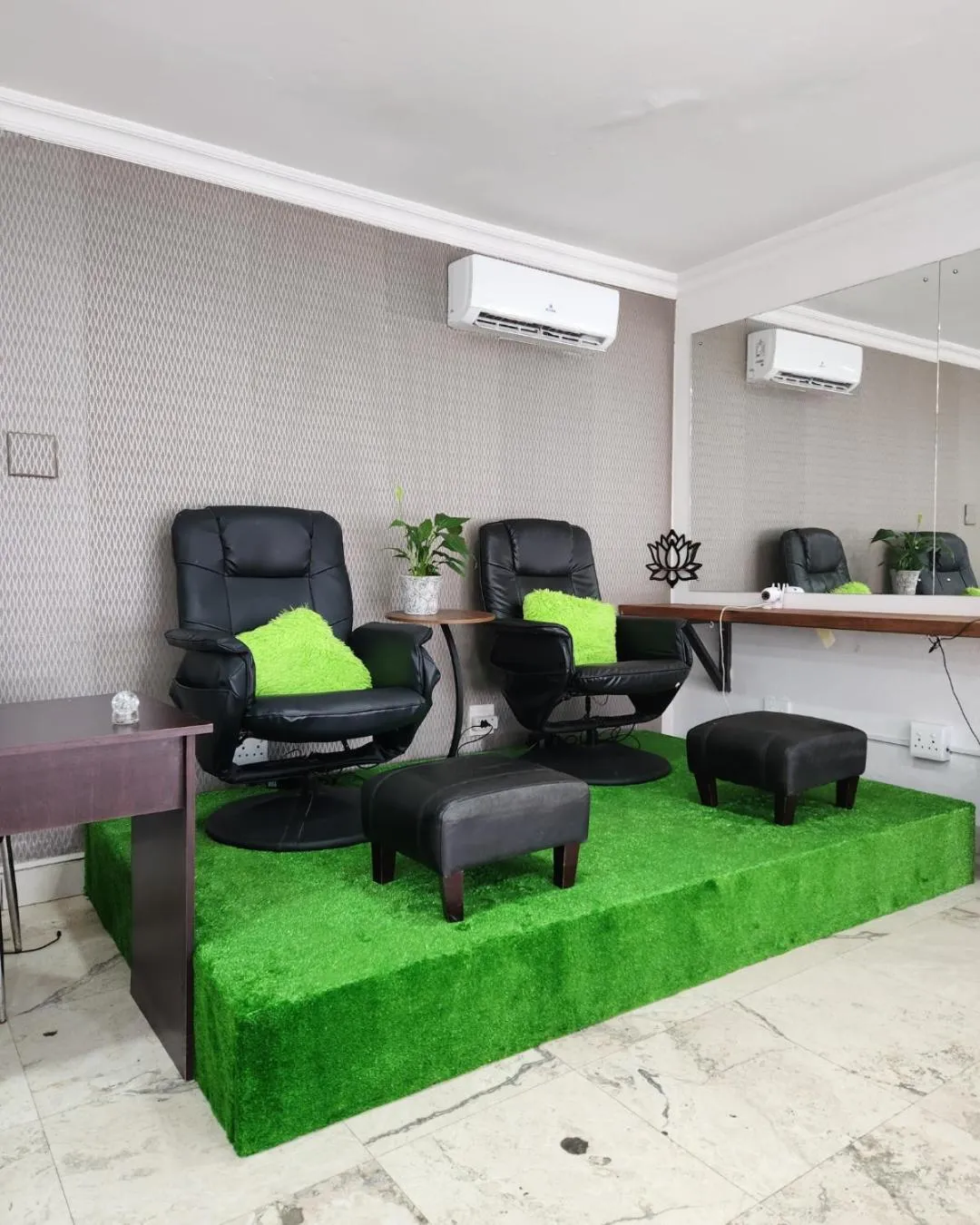 Spa and wellness centre/facilities in 305 Guest House