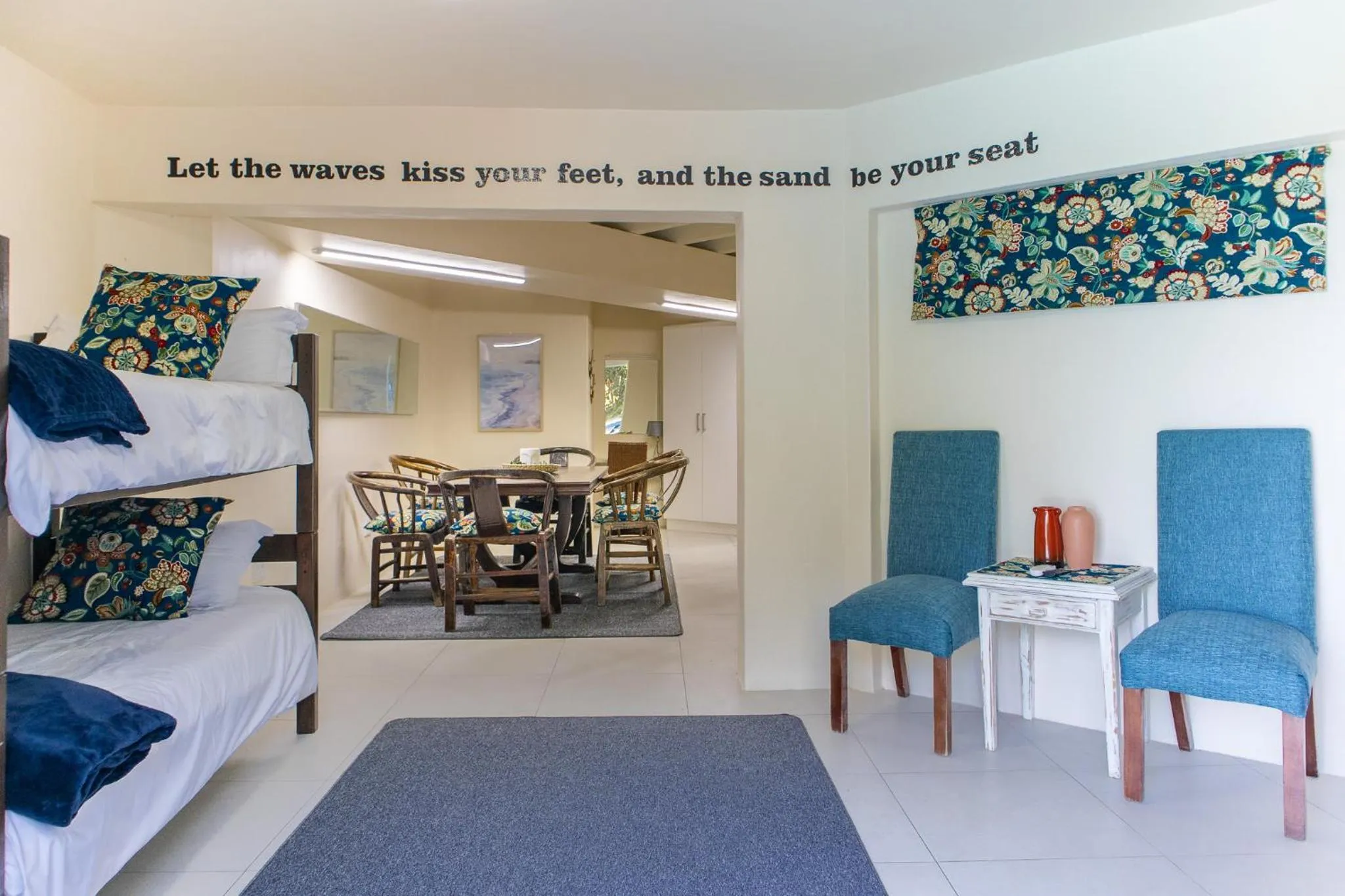 Dining area in 305 Guest House