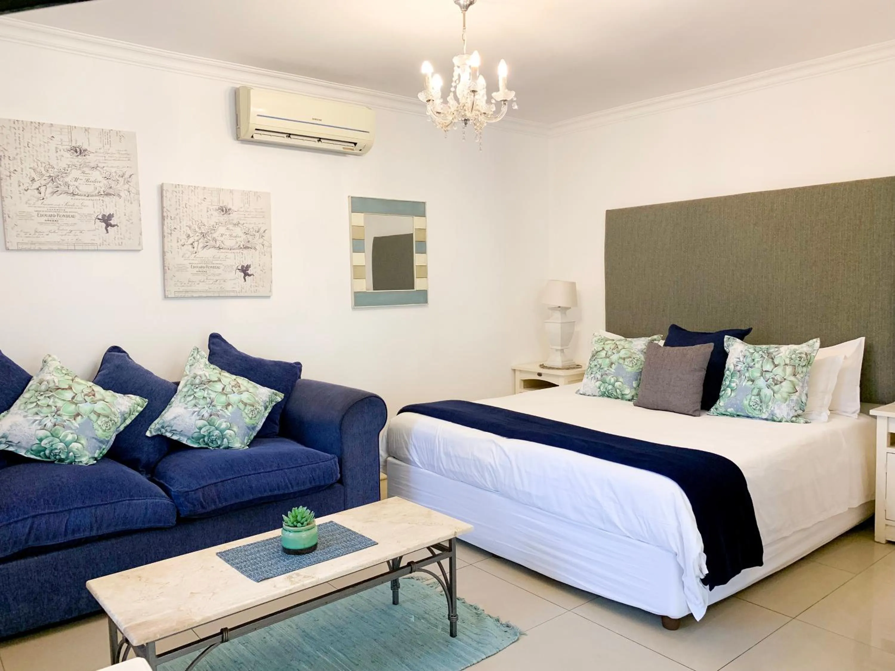 Photo of the whole room in 305 Guest House