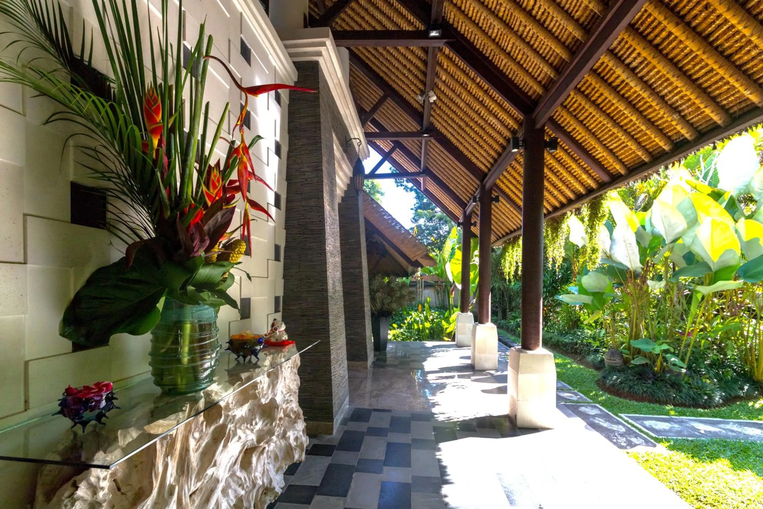 Garden in The Manipura Luxury Estate and Spa Up to 18 person, fully serviced