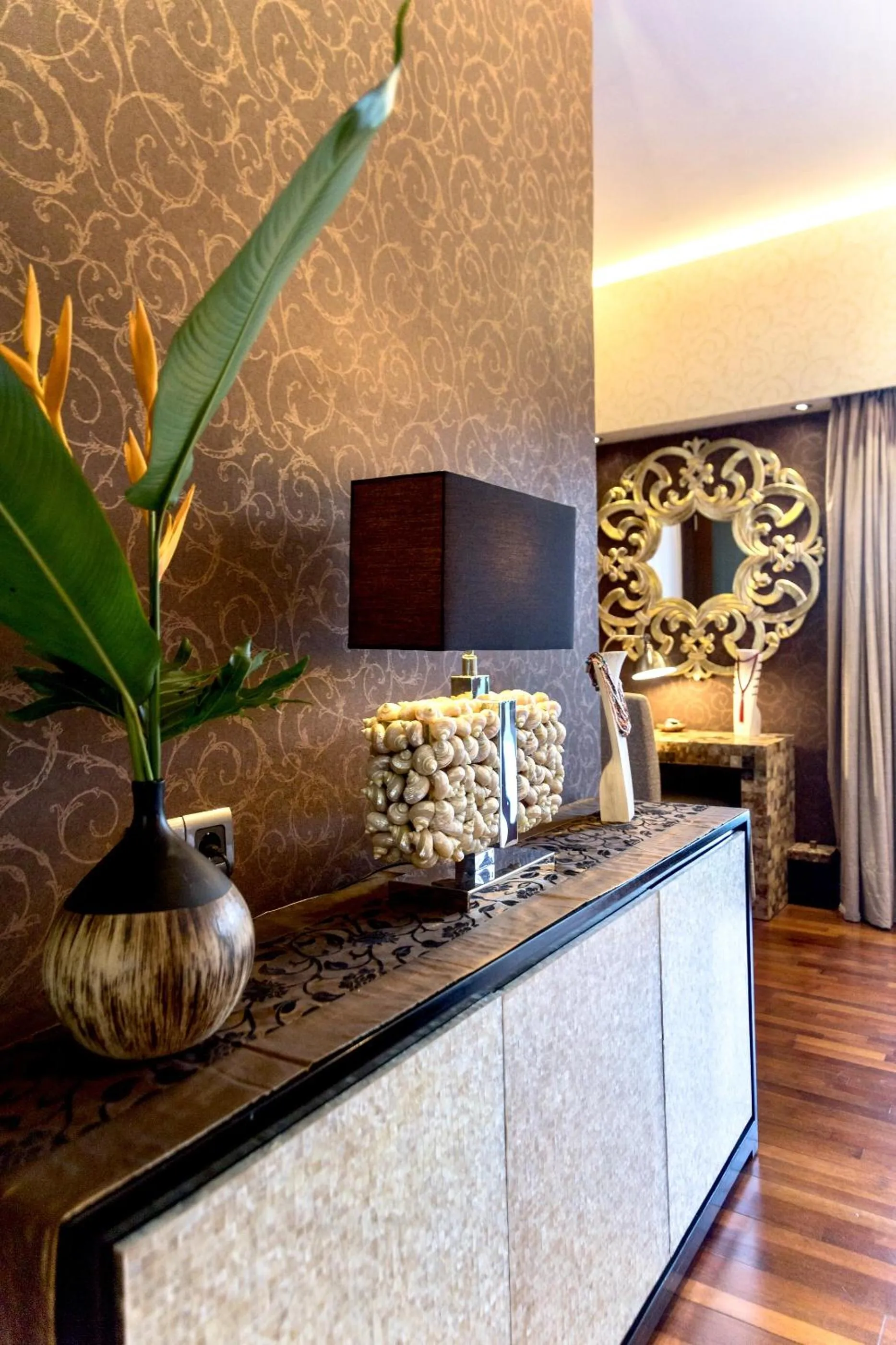Decorative detail in The Manipura Luxury Estate and Spa Up to 18 person, fully serviced