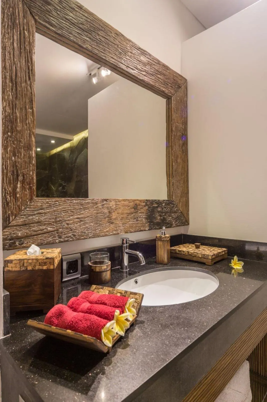 Bathroom in The Manipura Luxury Estate and Spa Up to 18 person, fully serviced