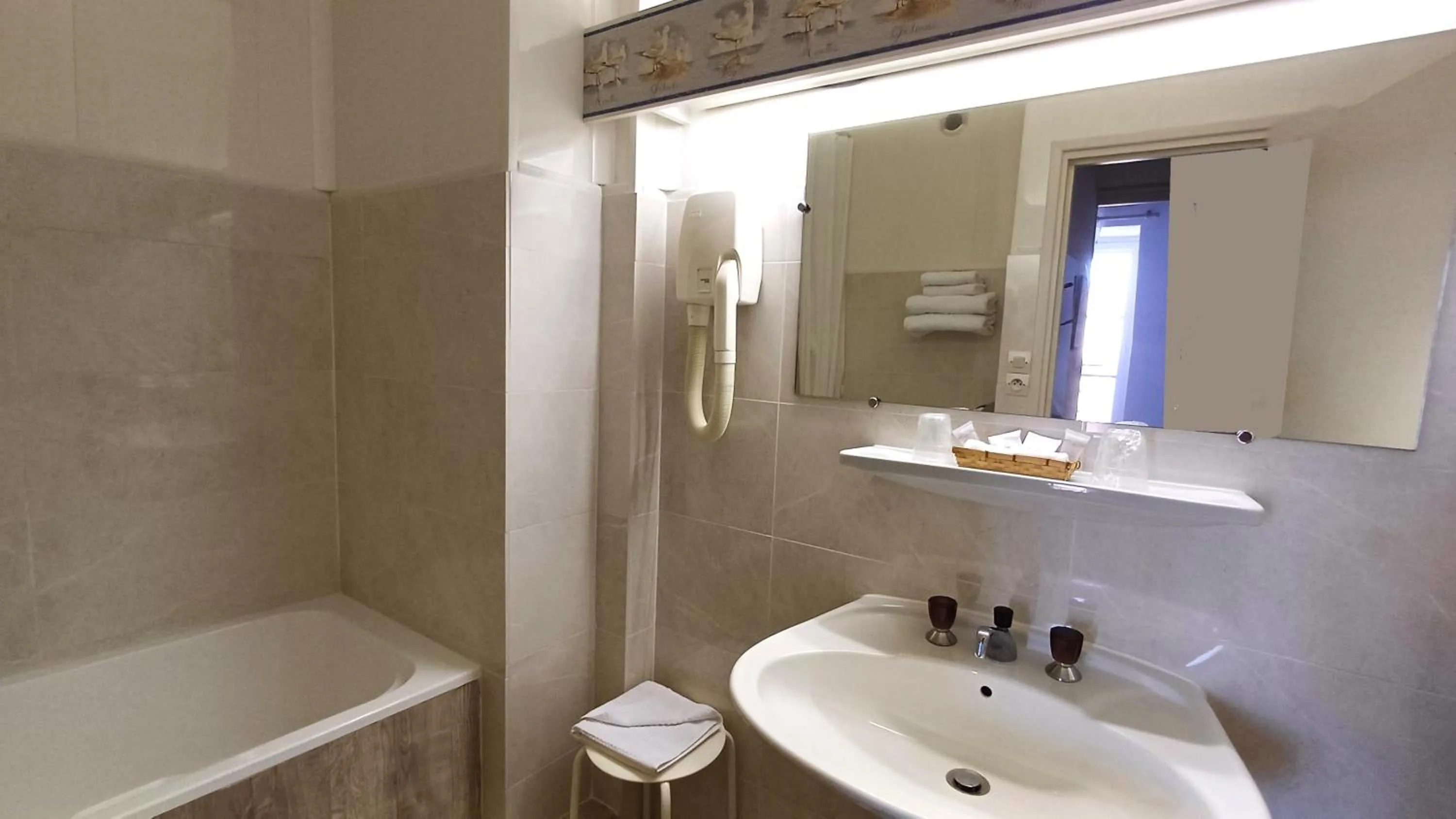 Bathroom in Hotel Montsegur