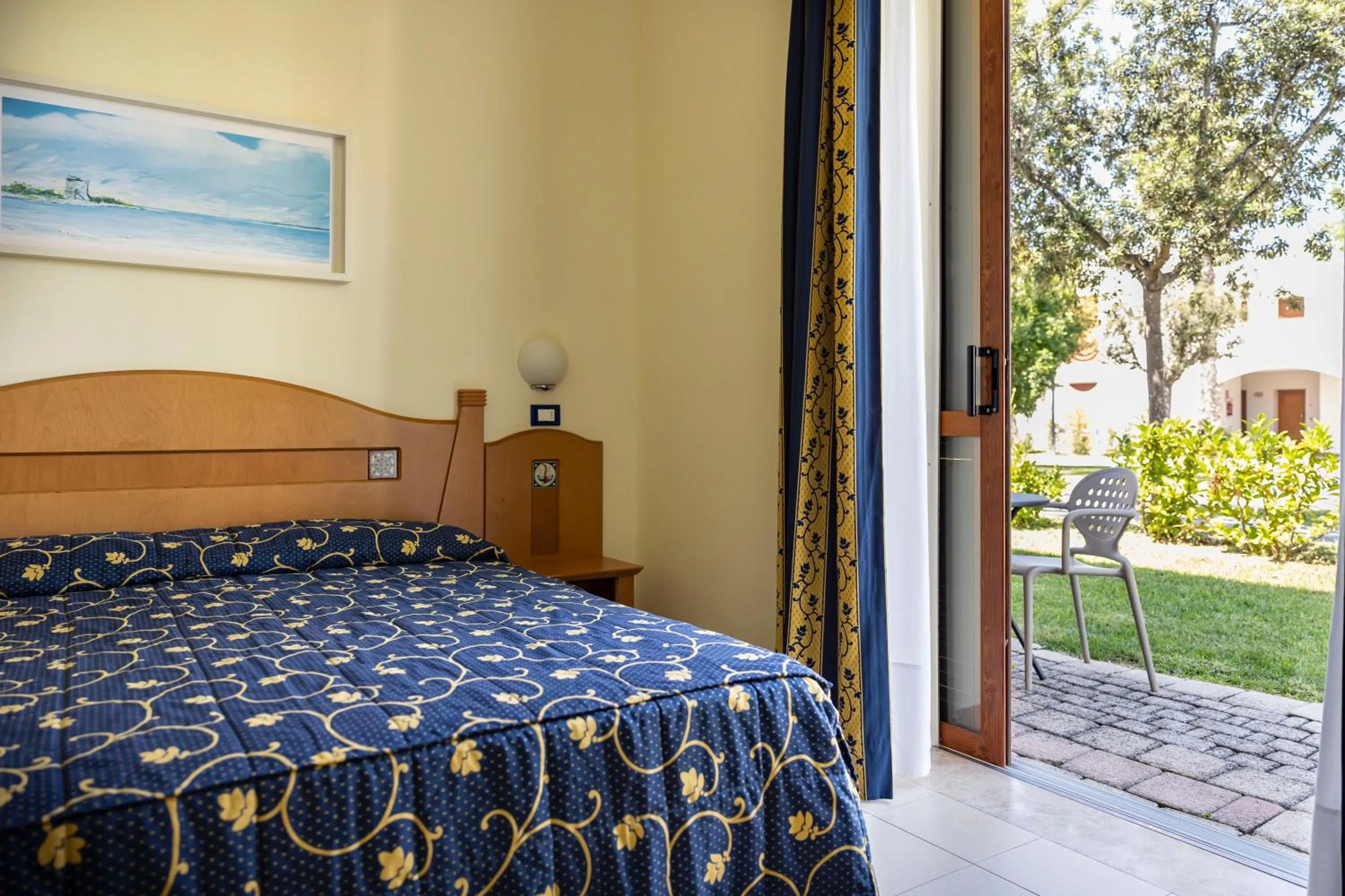 Bedroom, Bed in Blu Salento Village