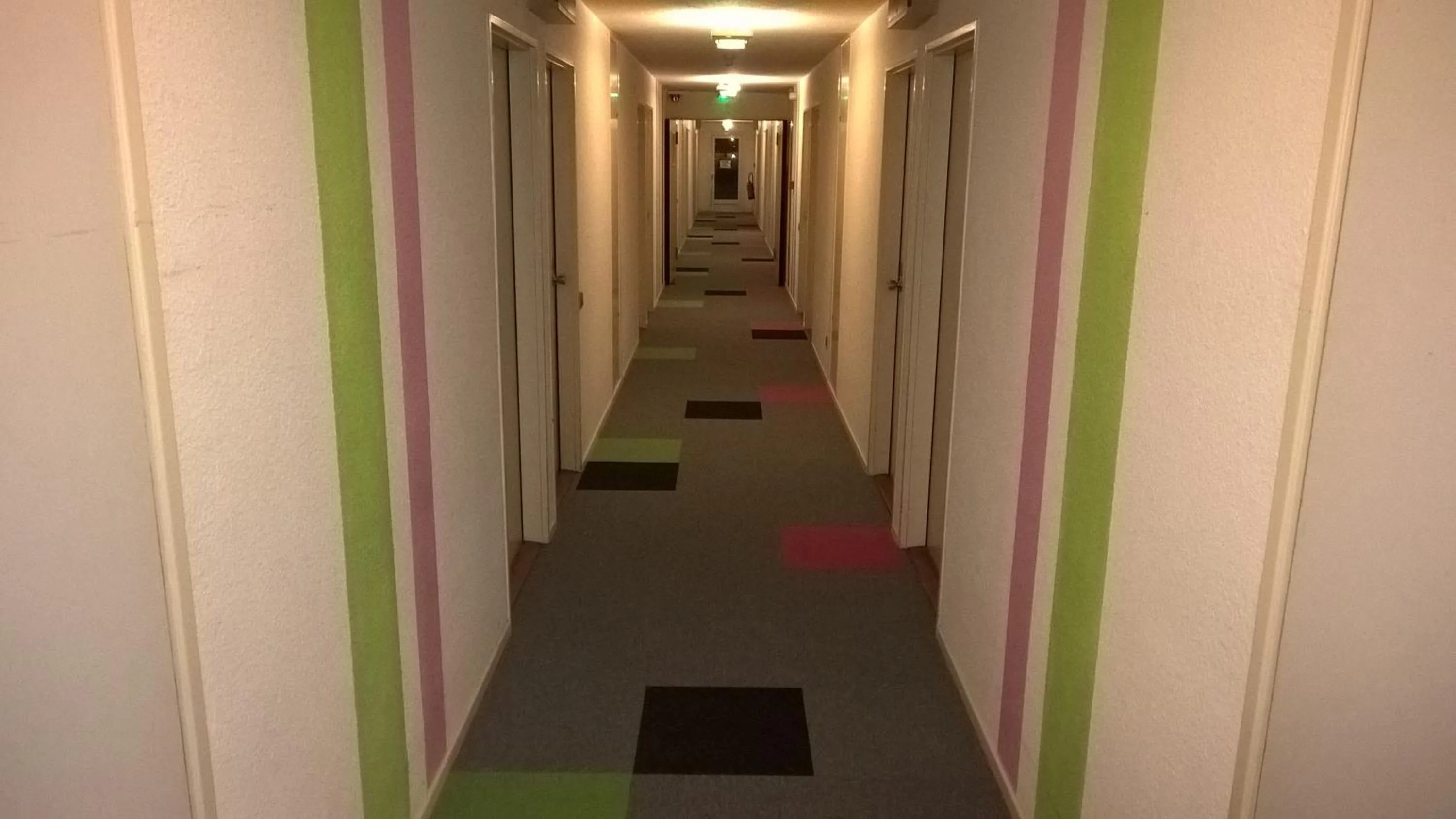 Area and facilities in Contact Hôtel ALYS Bourg en Bresse Ekinox Parc Expo