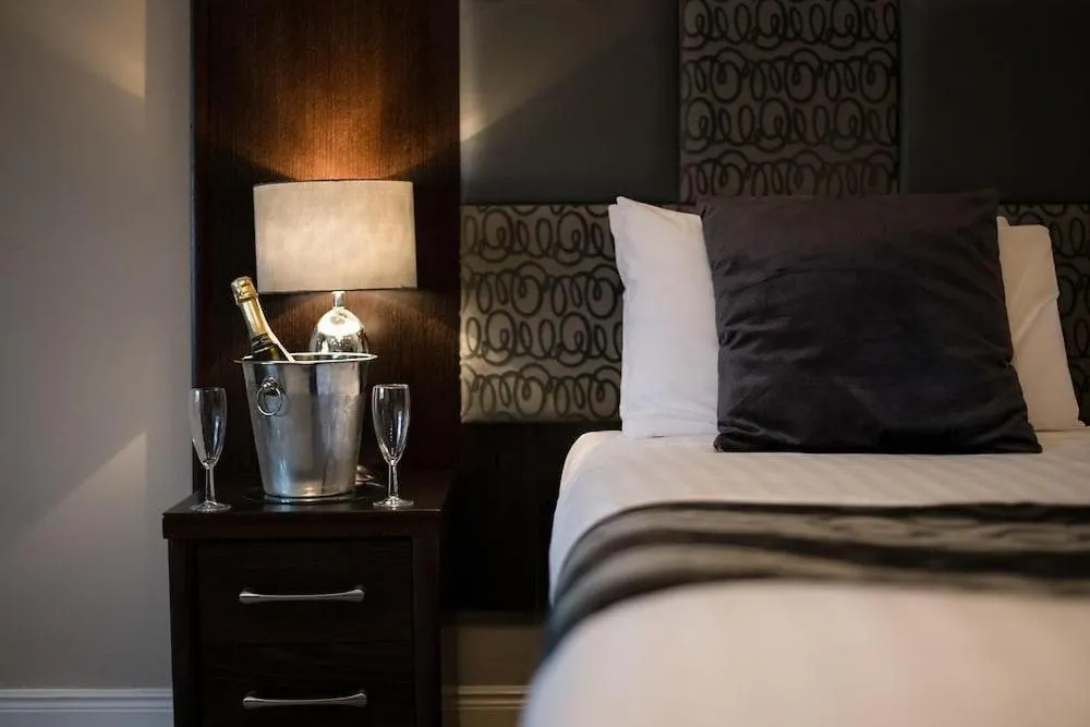 Bedroom, Bed in Buchanan Arms Hotel & Leisure, Sure Hotel Collection