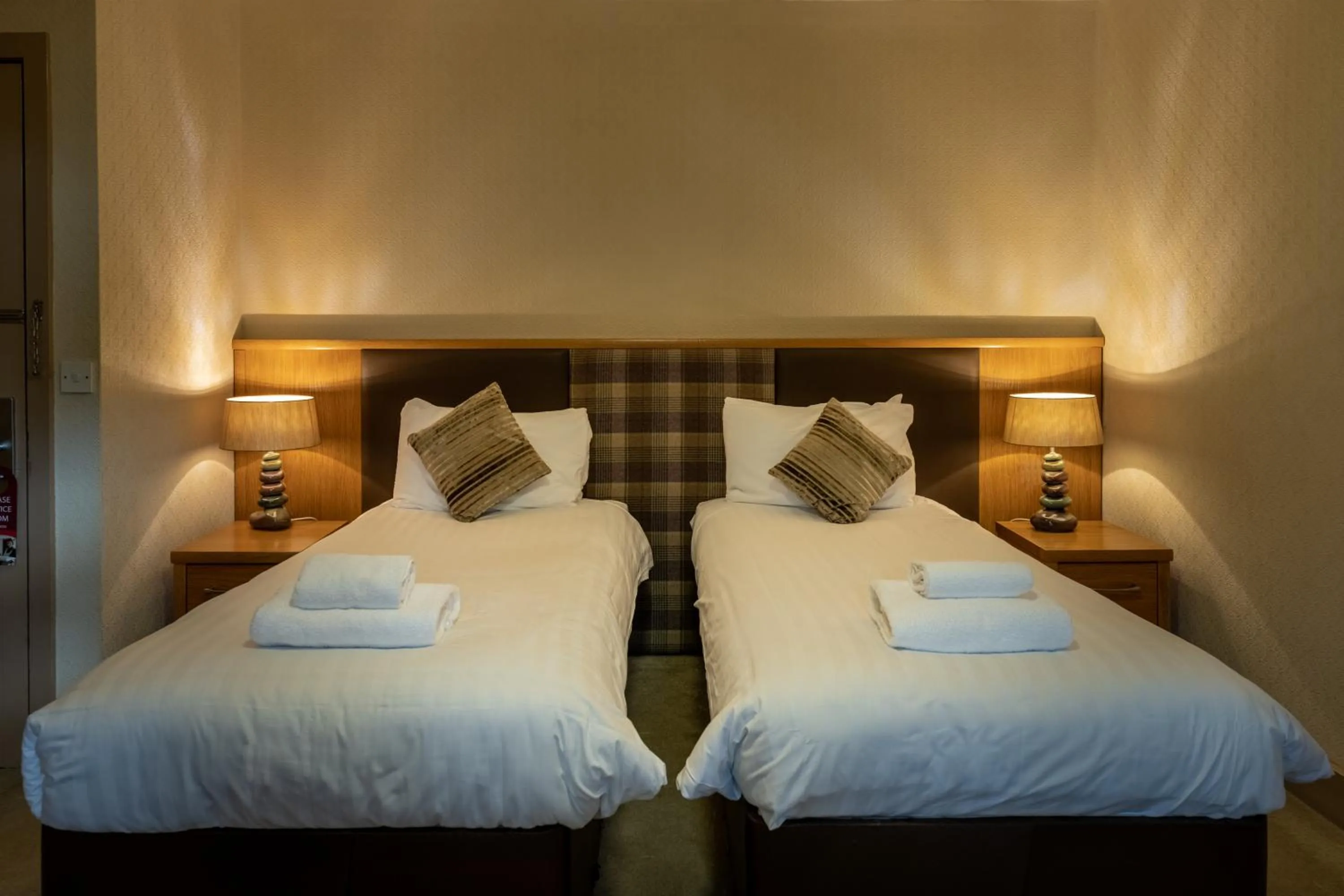 Bed in Buchanan Arms Hotel & Leisure, Sure Hotel Collection