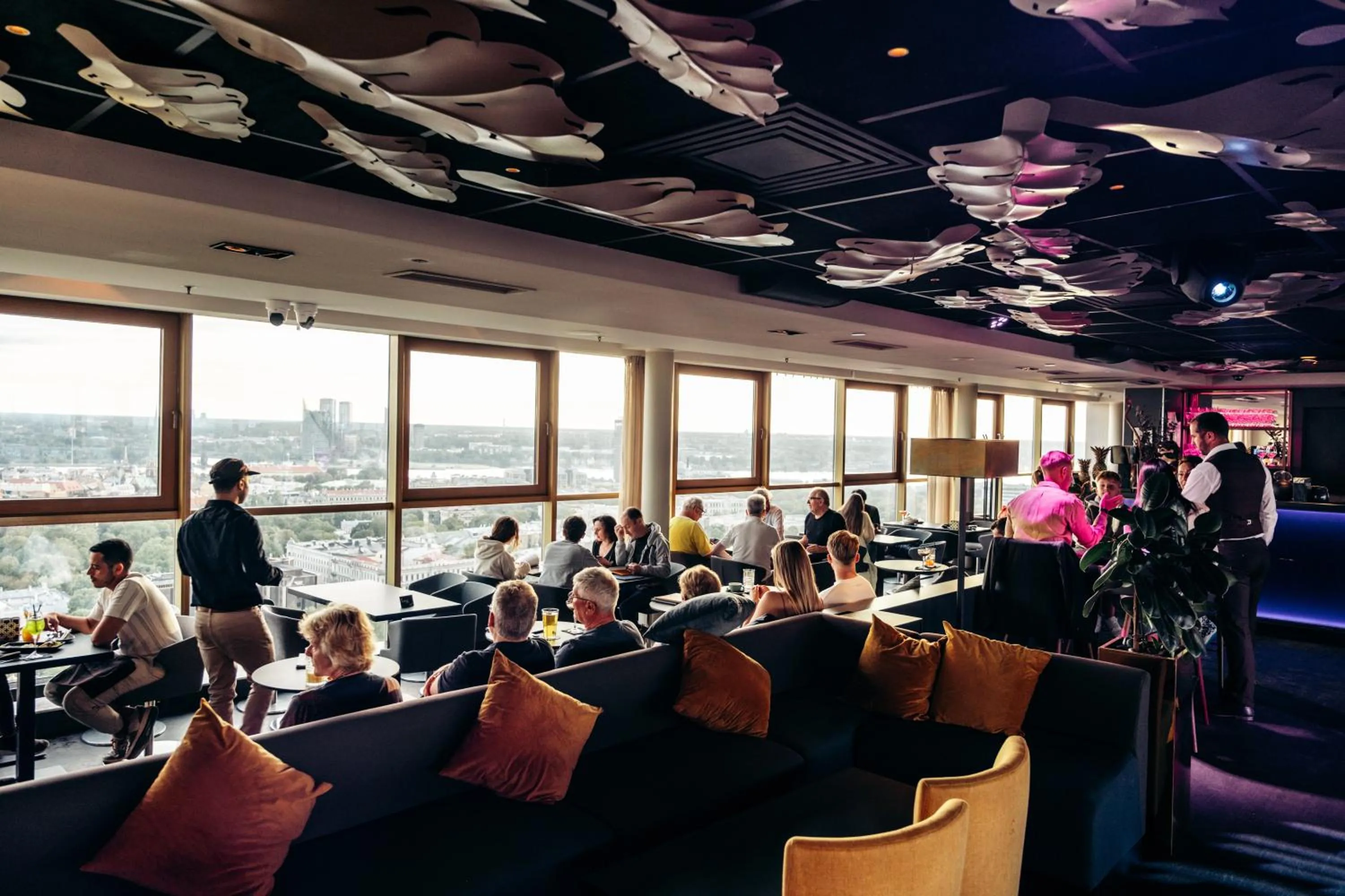 Restaurant/places to eat in Radisson Blu Latvija Conference & Spa Hotel, Riga