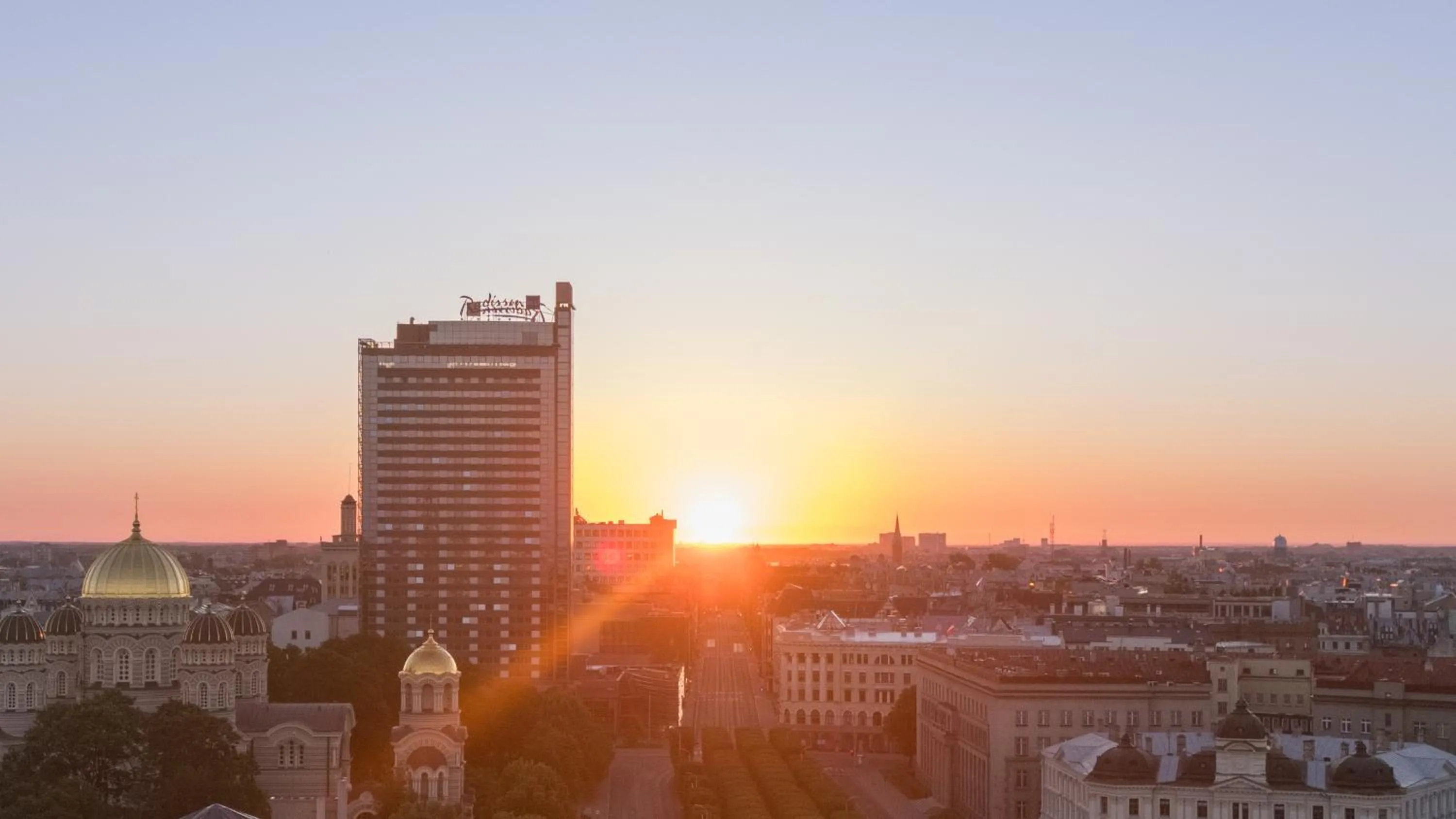 Facade/entrance in Radisson Blu Latvija Conference & Spa Hotel, Riga