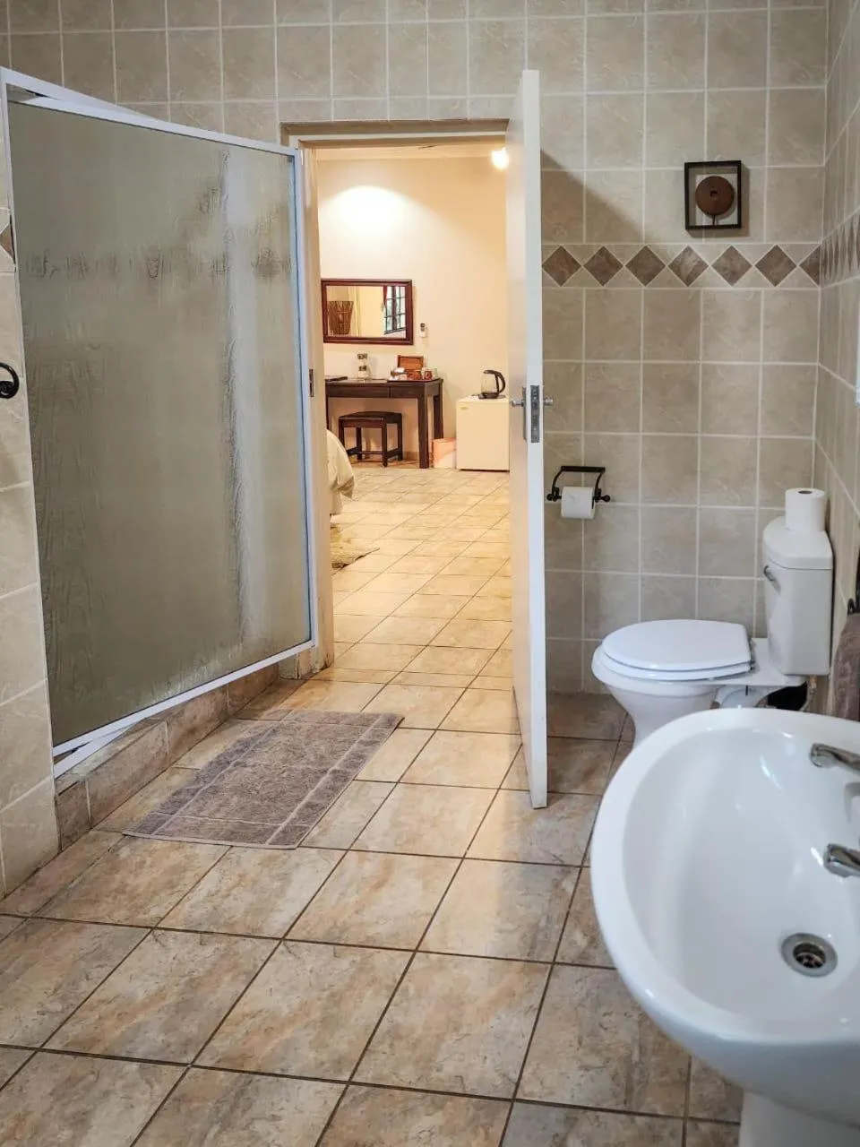 Bathroom in Parkers Cottages