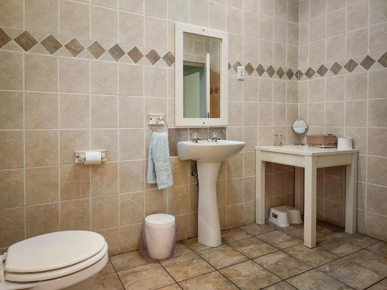 Bathroom in Parkers Cottages