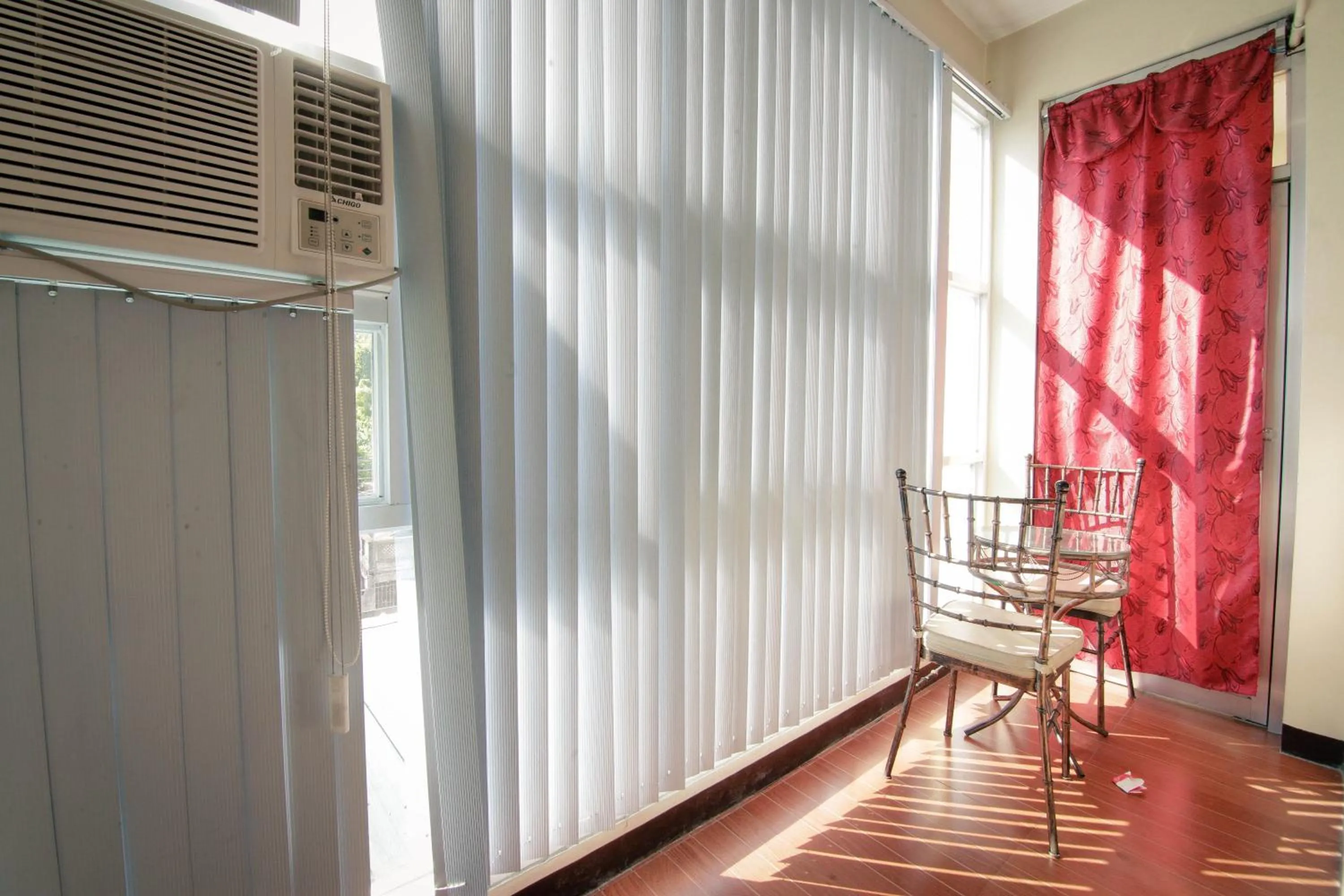 Balcony/Terrace in Fj Manila Hotel
