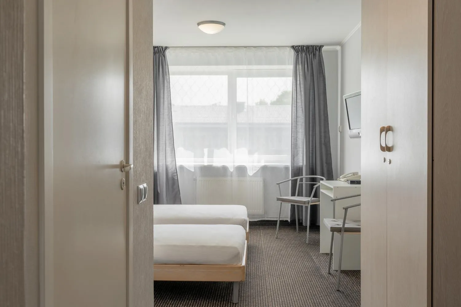 Photo of the whole room, Bed in Apart Hotel Tomo FREE PARKING