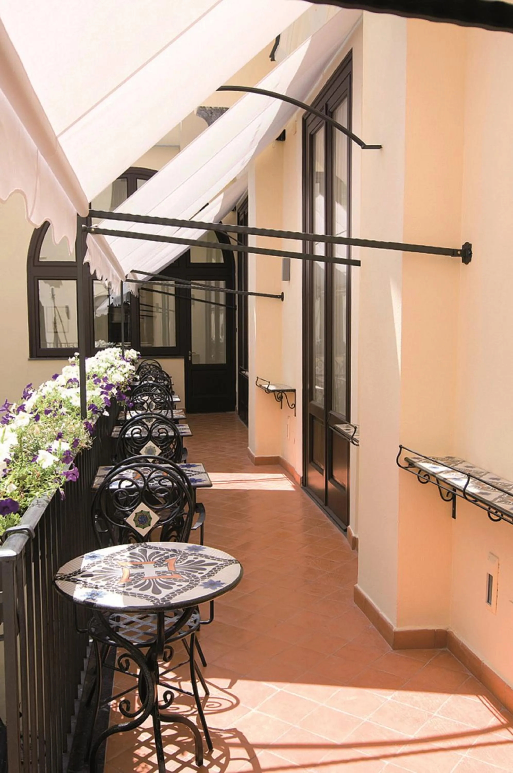 Balcony/Terrace in Maison Tofani