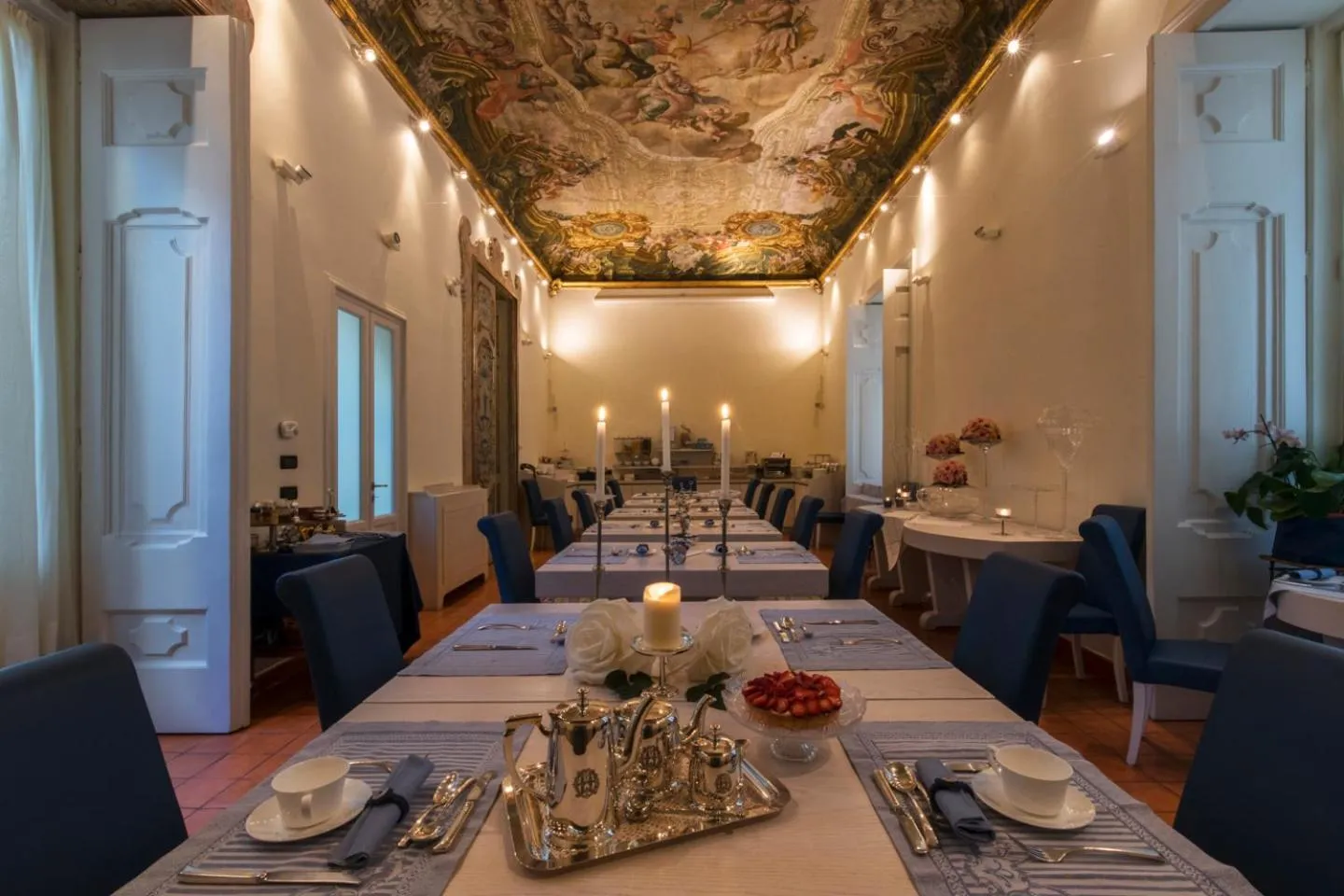 Restaurant/places to eat in Maison Tofani