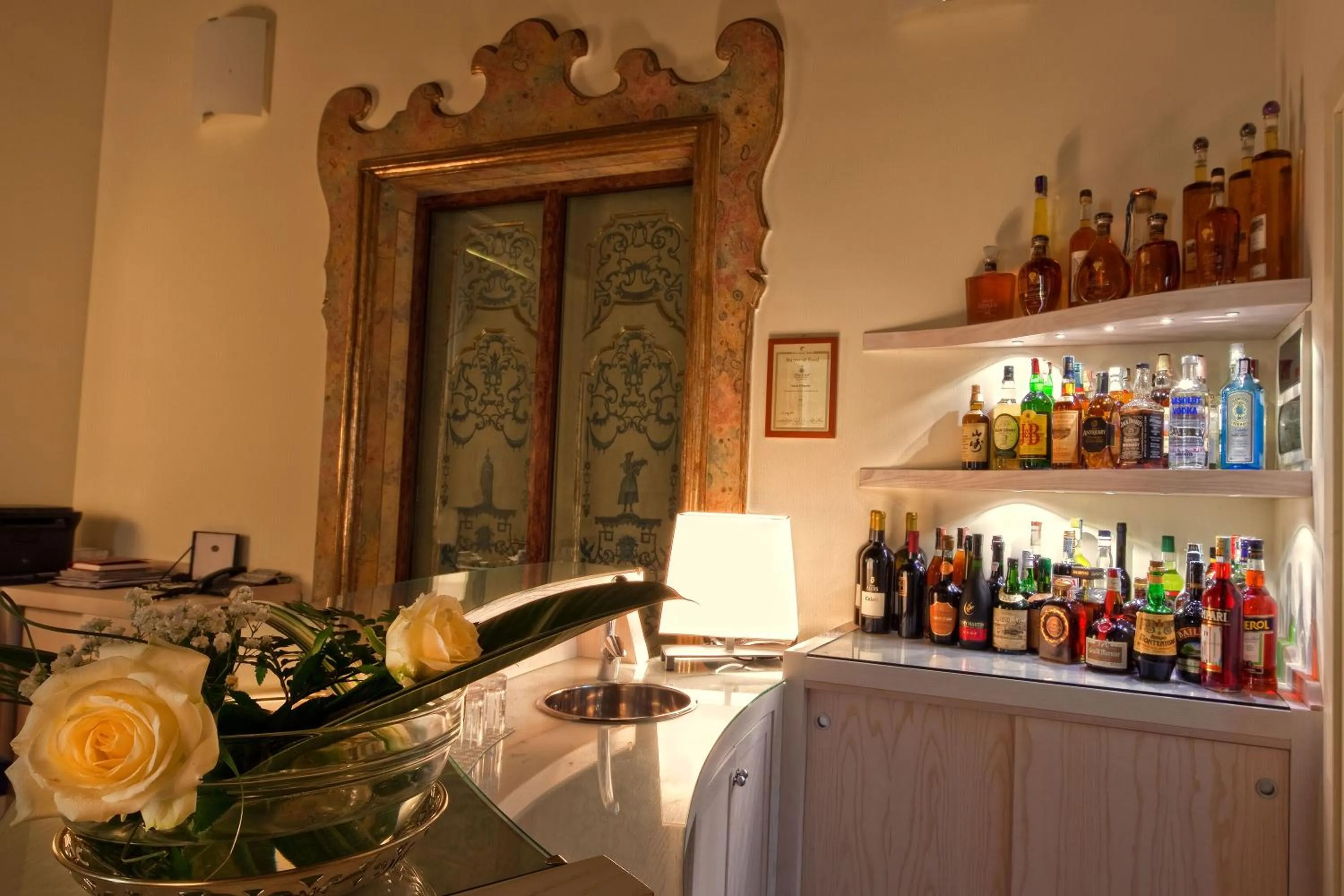 Lounge or bar in Maison Tofani