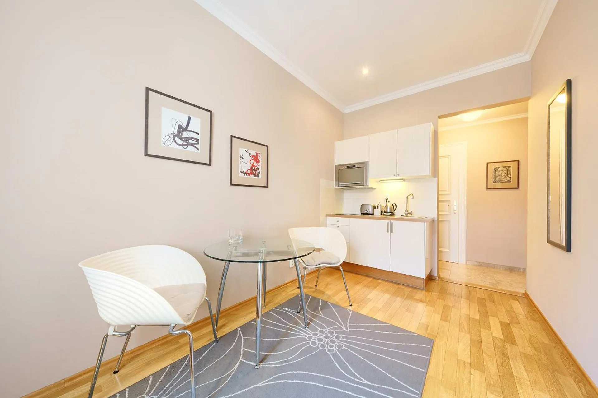 Kitchen or kitchenette in Hunger Wall Residence