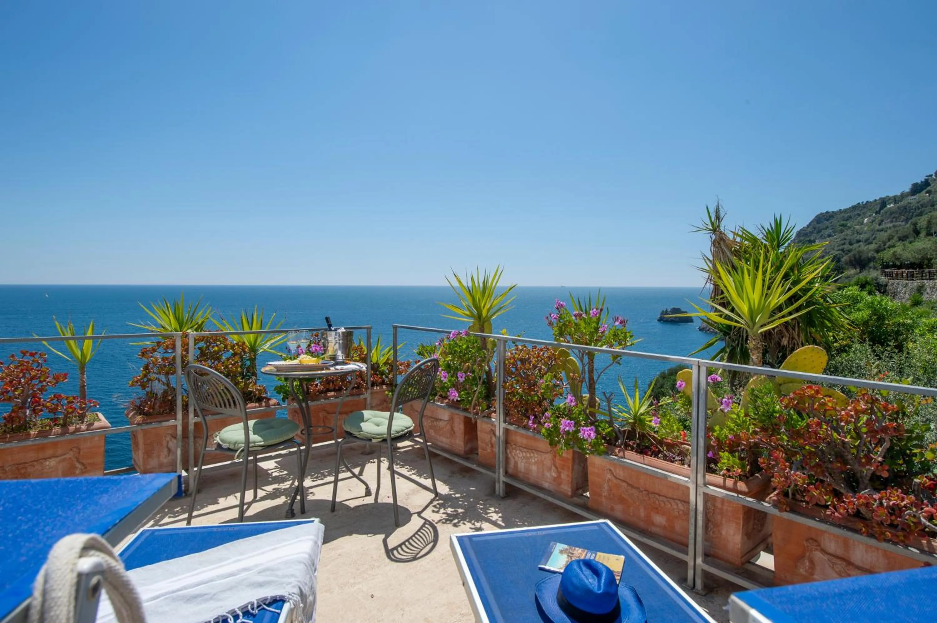 Sea view in Hotel Costa Diva