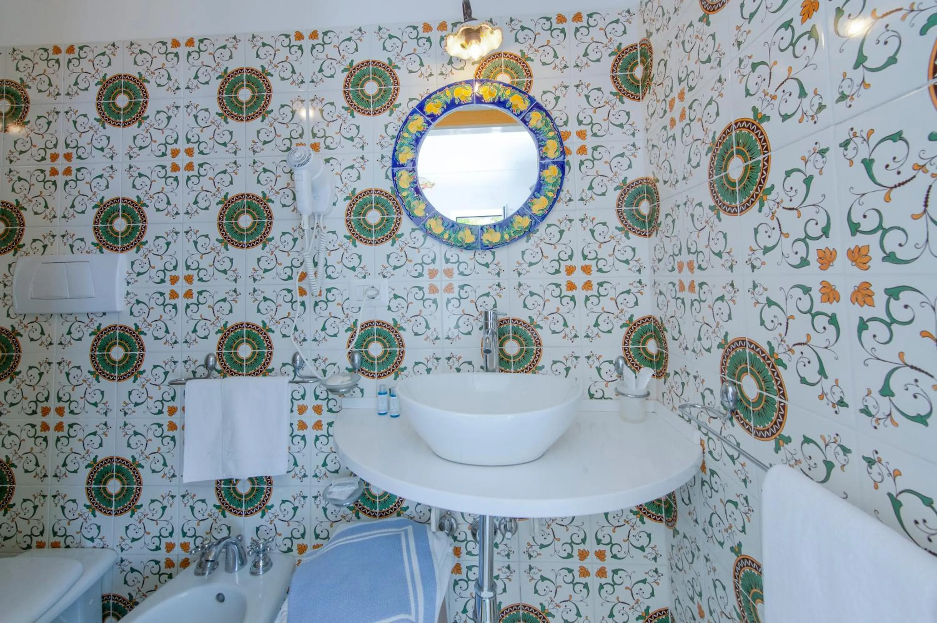 Toilet in Hotel Costa Diva