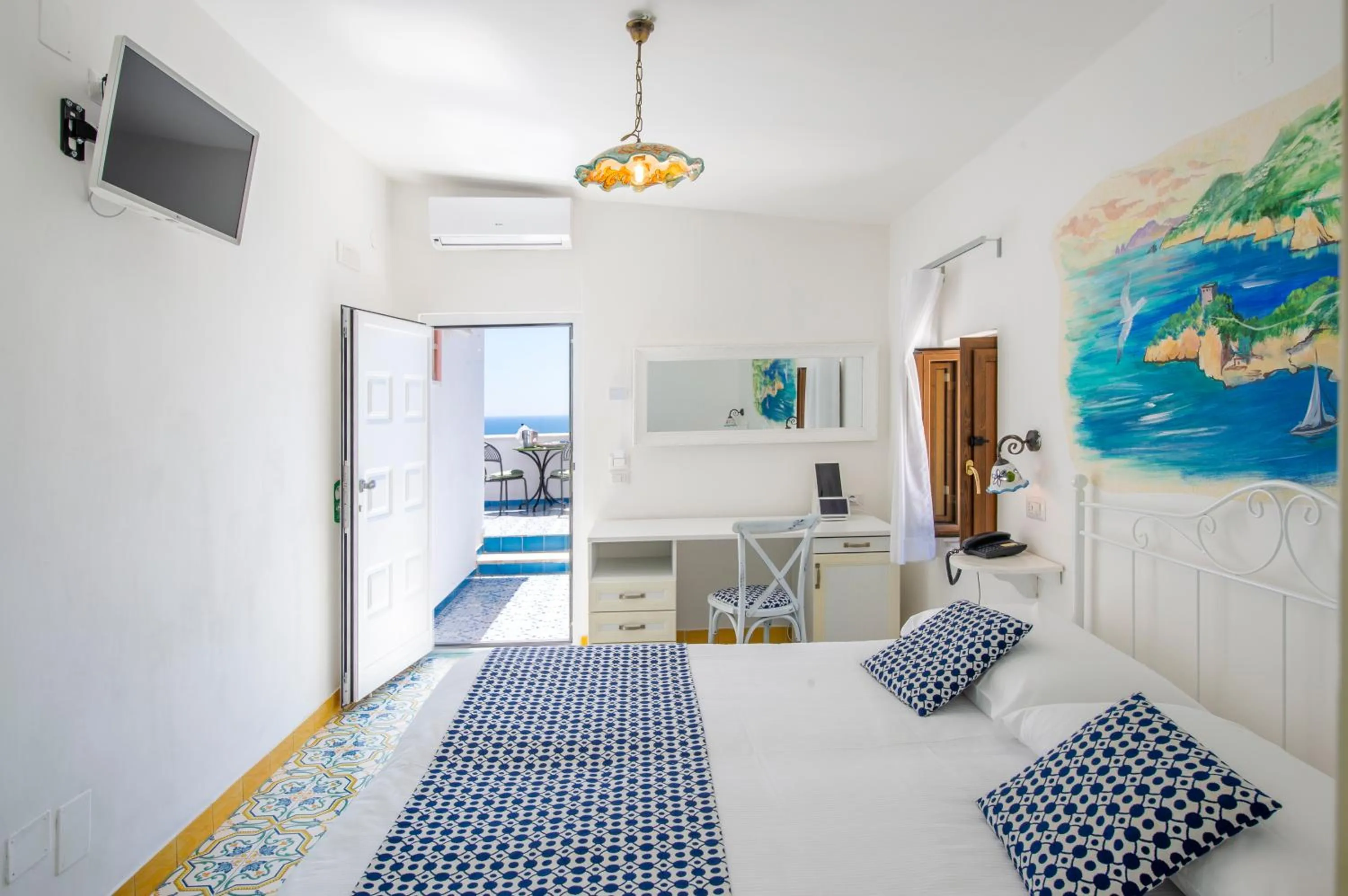 Bed in Hotel Costa Diva